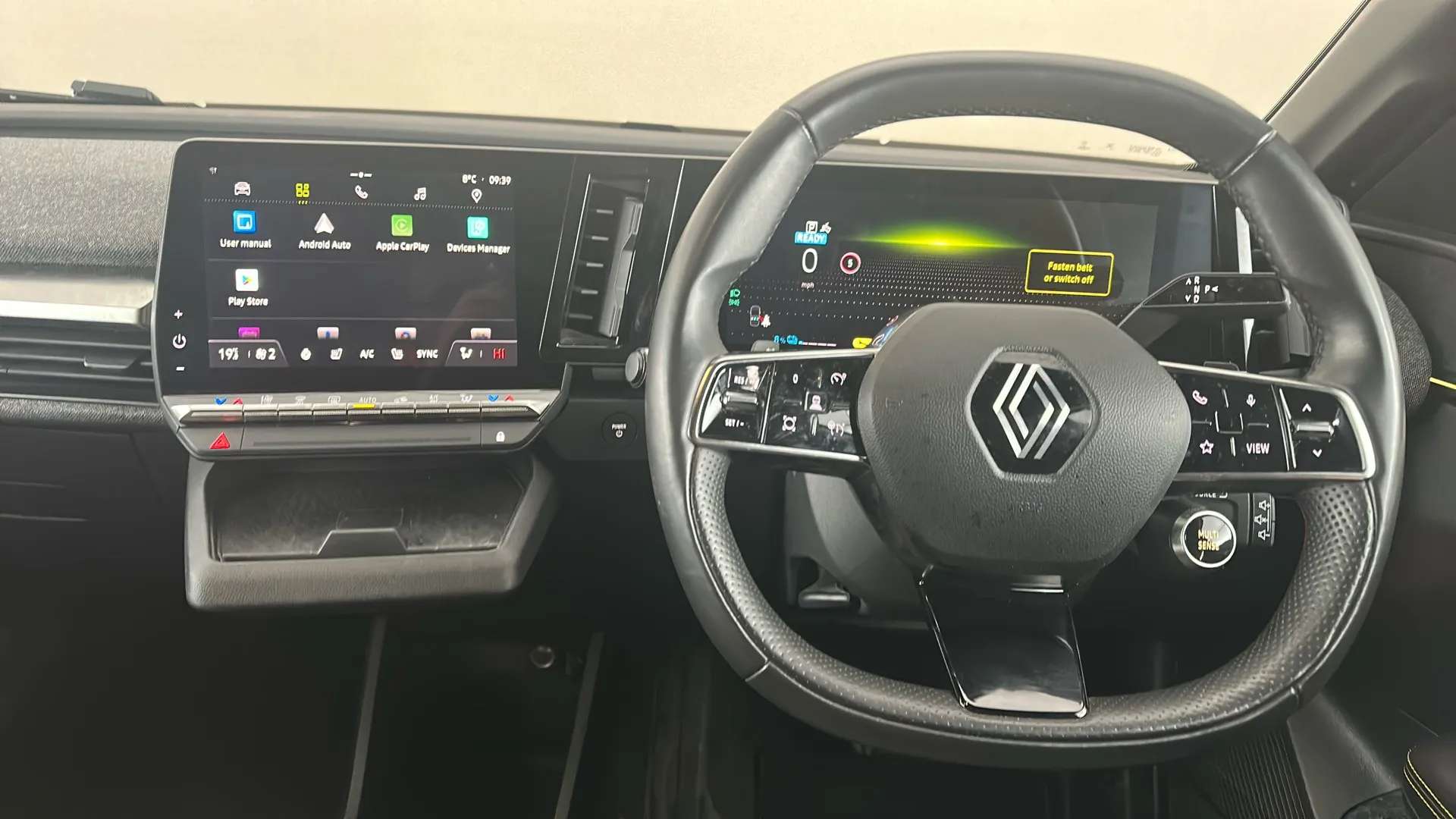 2022 RENAULT MEGANE E-TECH 2022 RENAULT MEGANE E-TECH