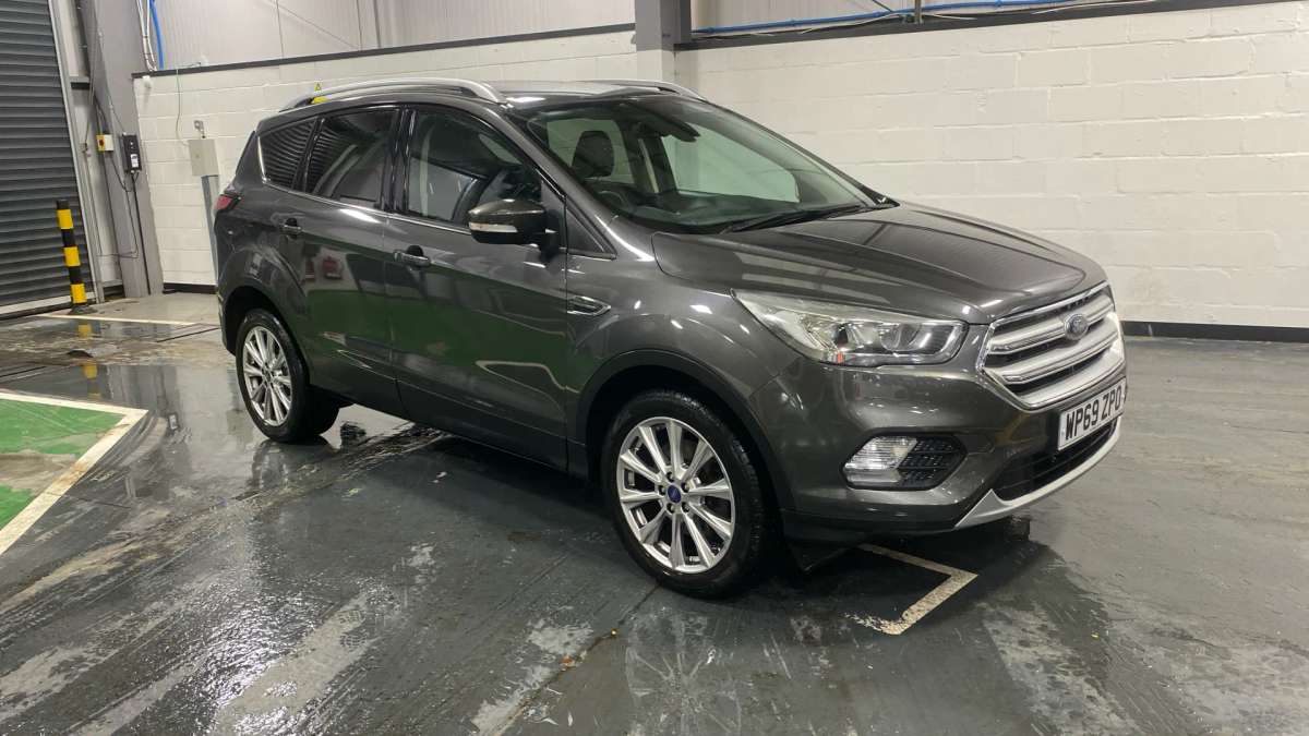 Check out this Ford Kuga 2019 Diesel Manual
