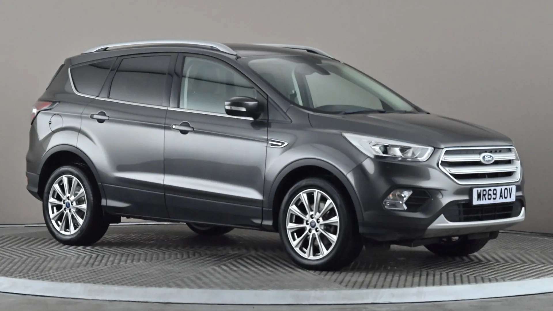A 2019 FORD KUGA 2.0 TDCi Titanium Edition 2WD A 2019 FORD KUGA 2.0 TDCi Titanium Edition 2WD