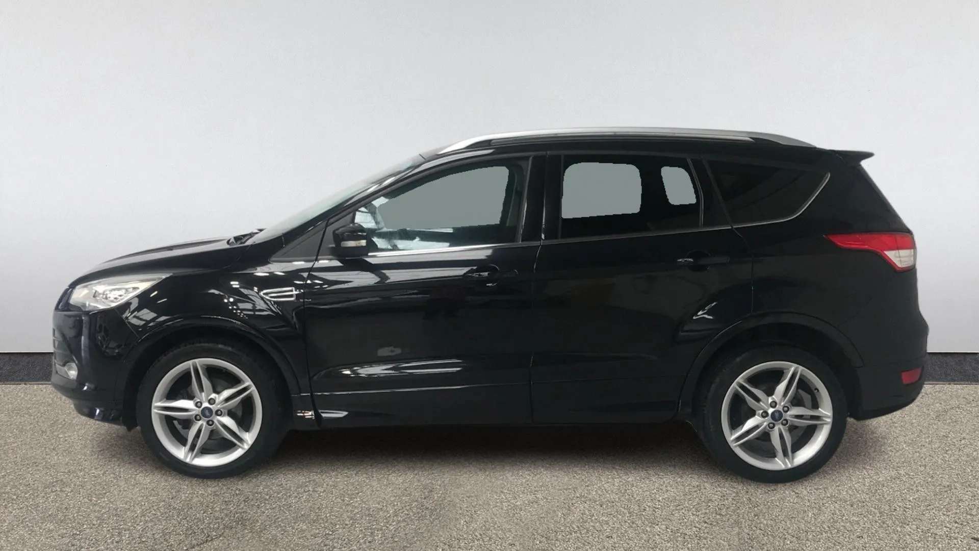 A 2016 FORD KUGA 1.5 EcoBoost Titanium X Sport 2WD A 2016 FORD KUGA 1.5 EcoBoost Titanium X Sport 2WD