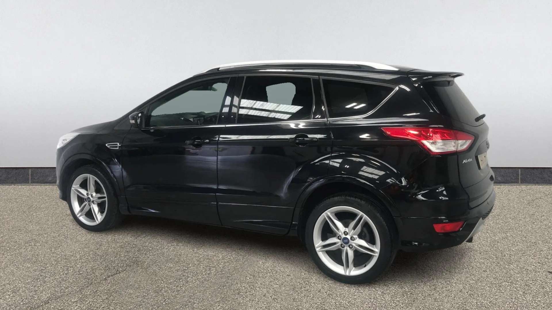 A 2016 FORD KUGA 1.5 EcoBoost Titanium X Sport 2WD A 2016 FORD KUGA 1.5 EcoBoost Titanium X Sport 2WD