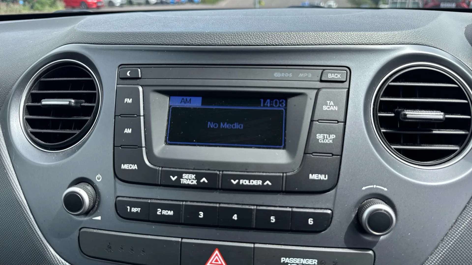 2018 HYUNDAI I10 2018 HYUNDAI I10