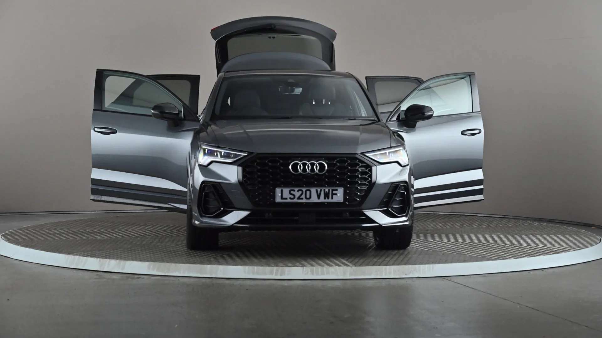 2020 AUDI Q3 2020 AUDI Q3