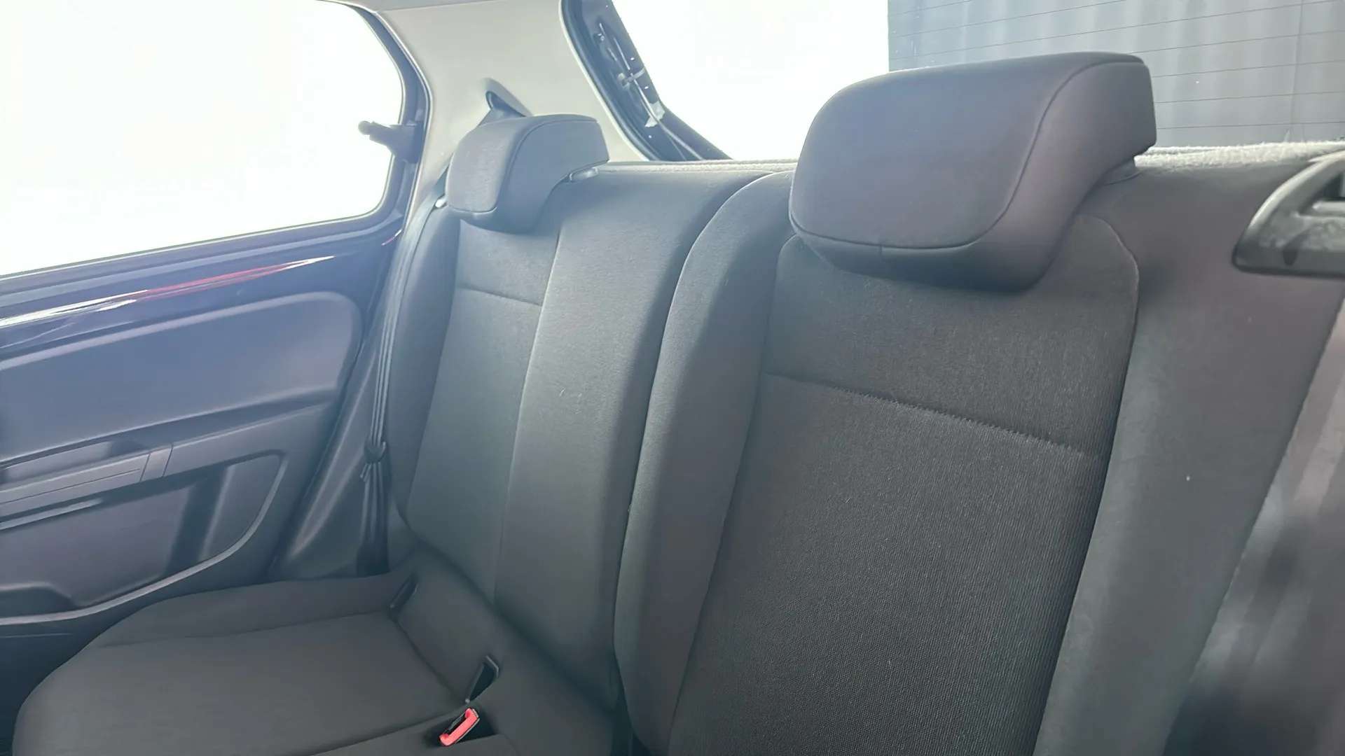 2021 VOLKSWAGEN UP 2021 VOLKSWAGEN UP