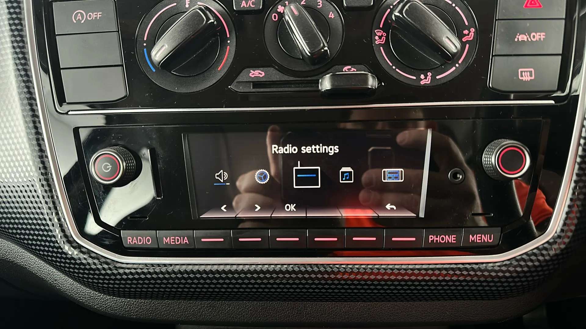 2021 VOLKSWAGEN UP 2021 VOLKSWAGEN UP