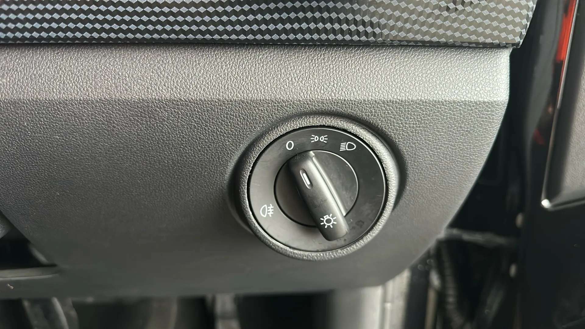 2021 VOLKSWAGEN UP 2021 VOLKSWAGEN UP