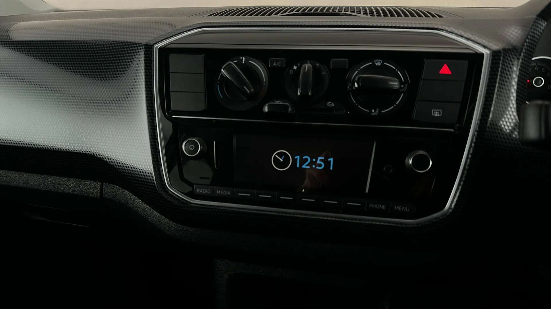 2017 VOLKSWAGEN UP 2017 VOLKSWAGEN UP