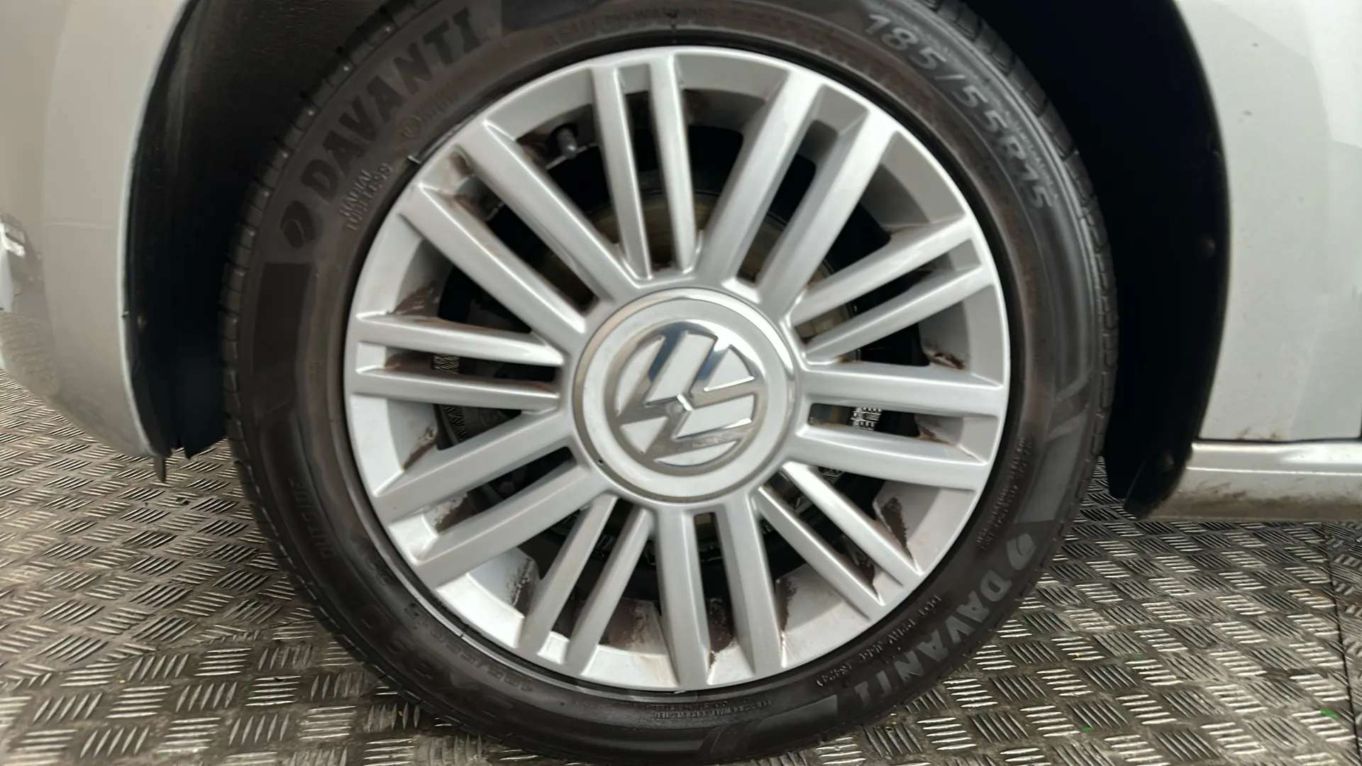 2017 VOLKSWAGEN UP 2017 VOLKSWAGEN UP