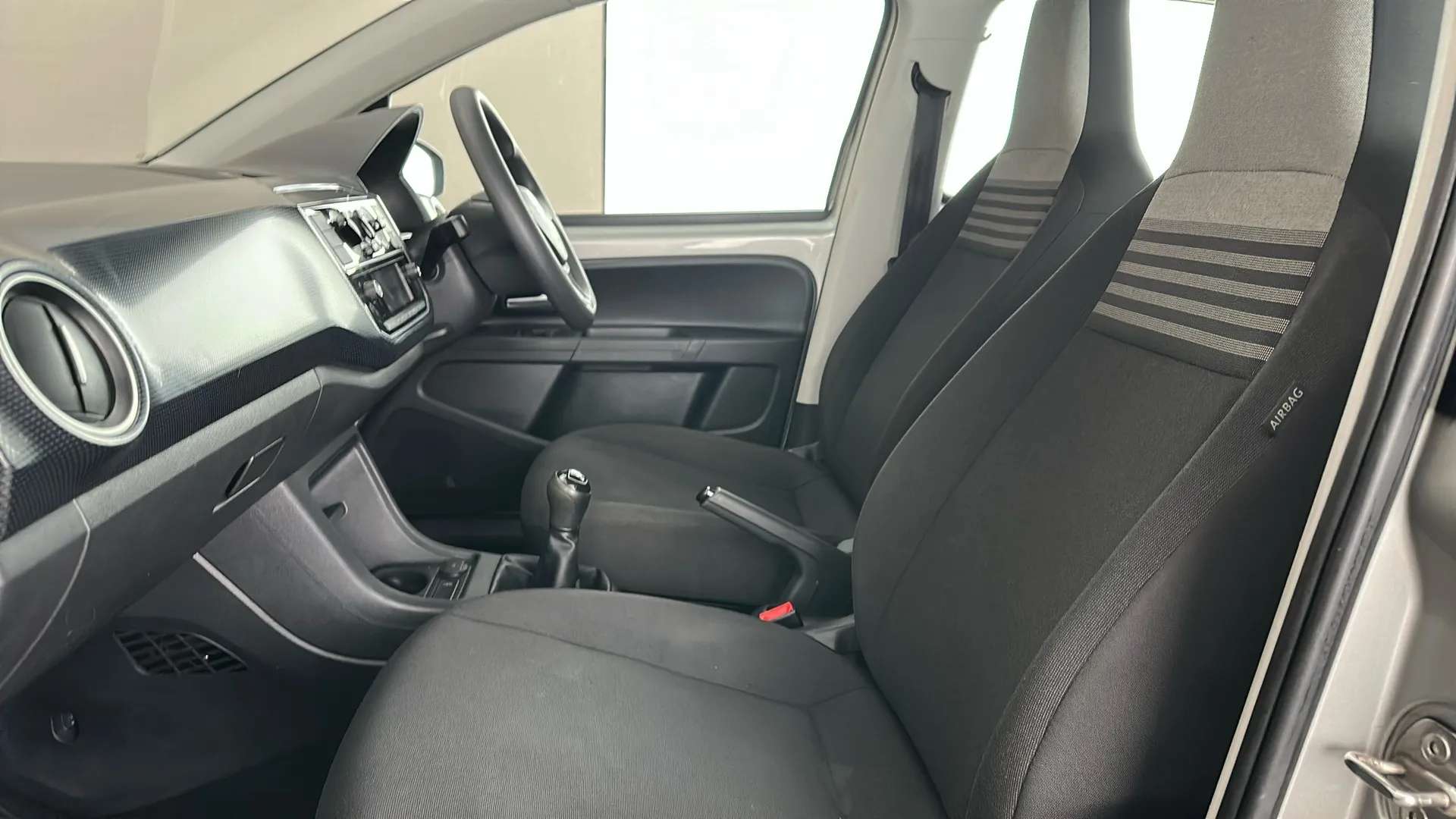 2017 VOLKSWAGEN UP 2017 VOLKSWAGEN UP