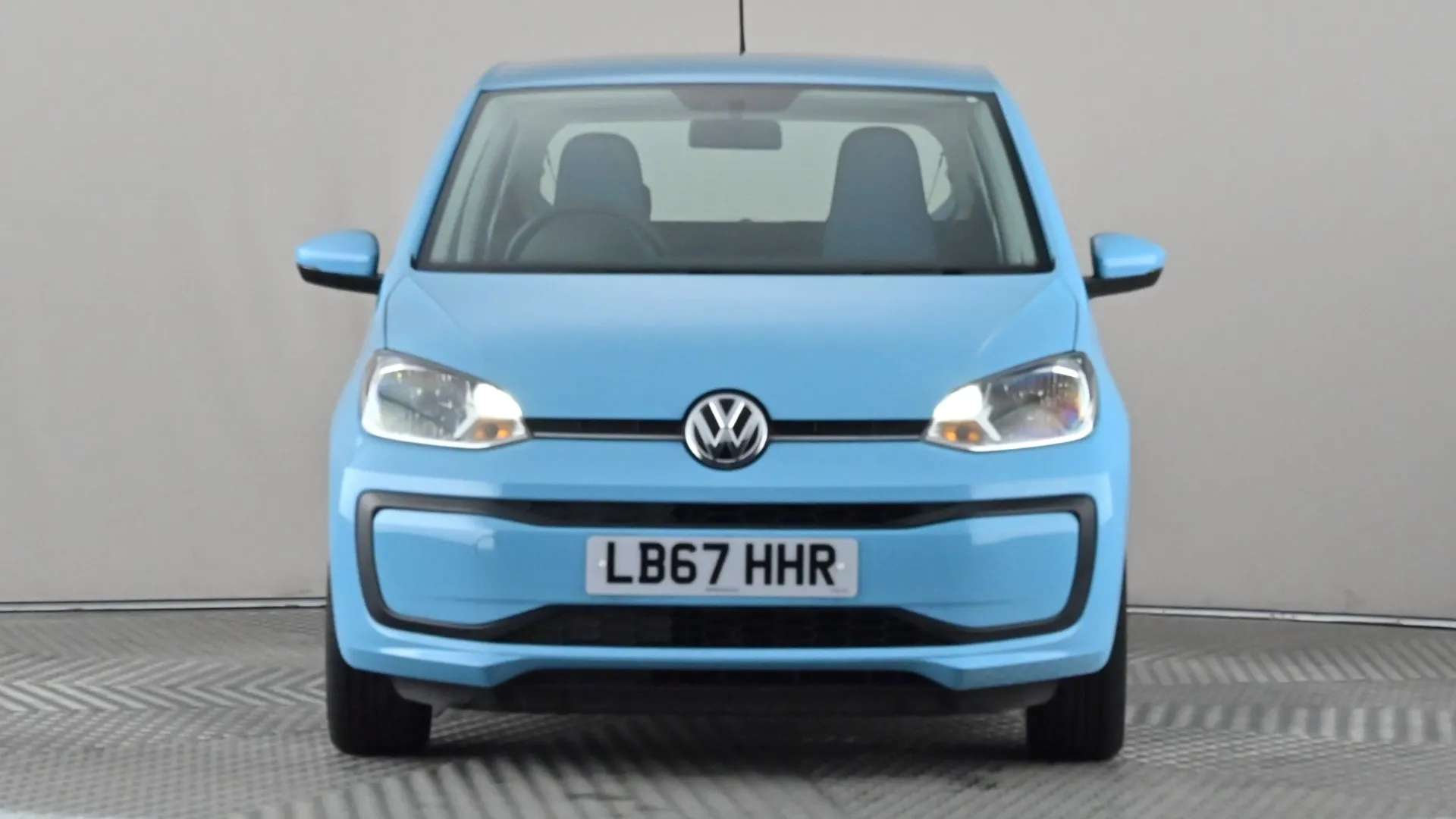 A 2017 VOLKSWAGEN UP 1.0 Move Up A 2017 VOLKSWAGEN UP 1.0 Move Up