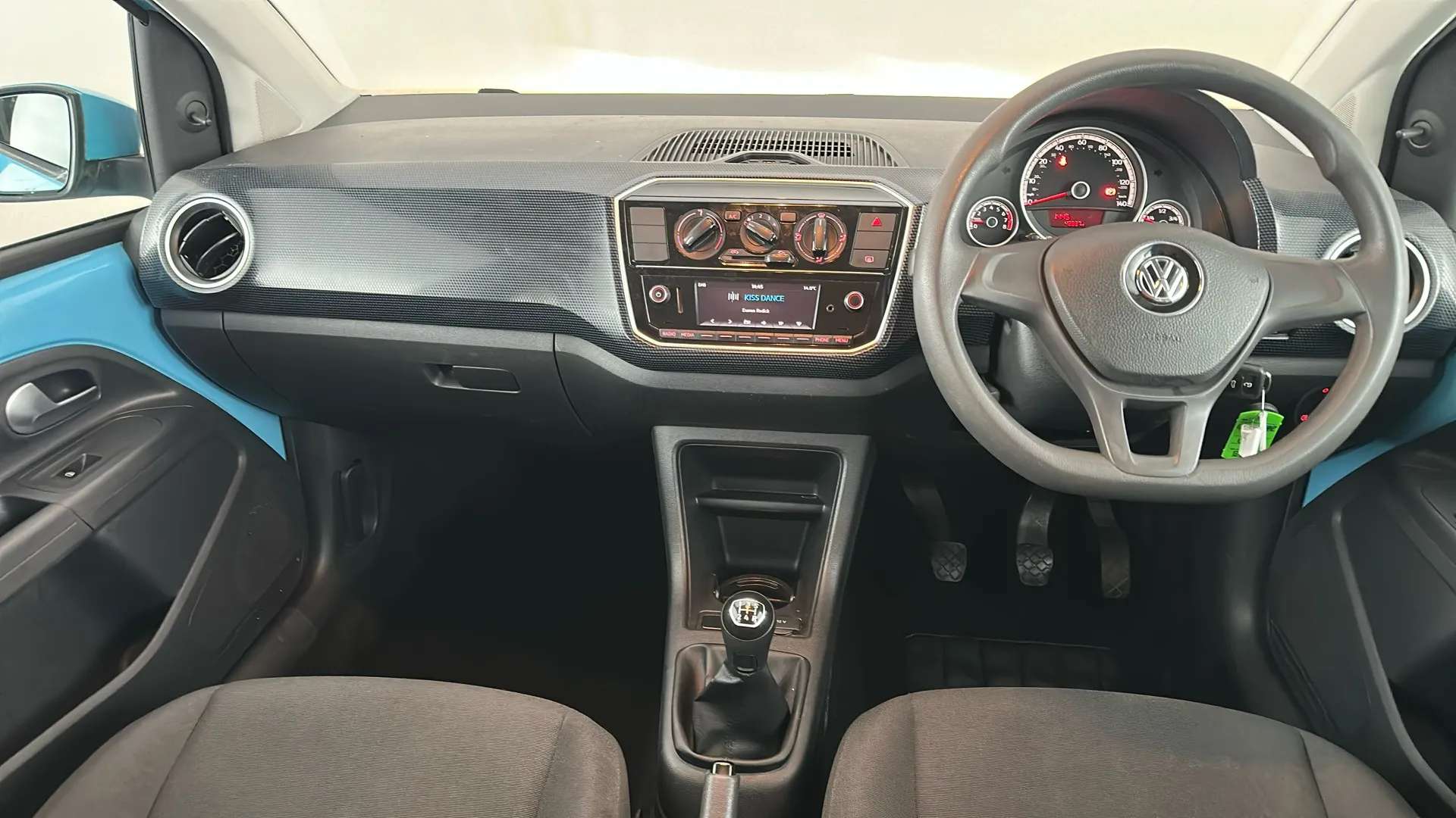 2017 VOLKSWAGEN UP 2017 VOLKSWAGEN UP