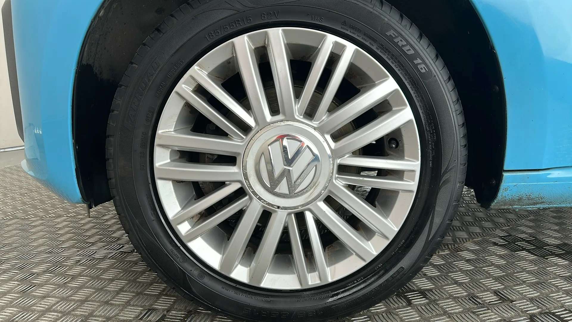 2017 VOLKSWAGEN UP 2017 VOLKSWAGEN UP