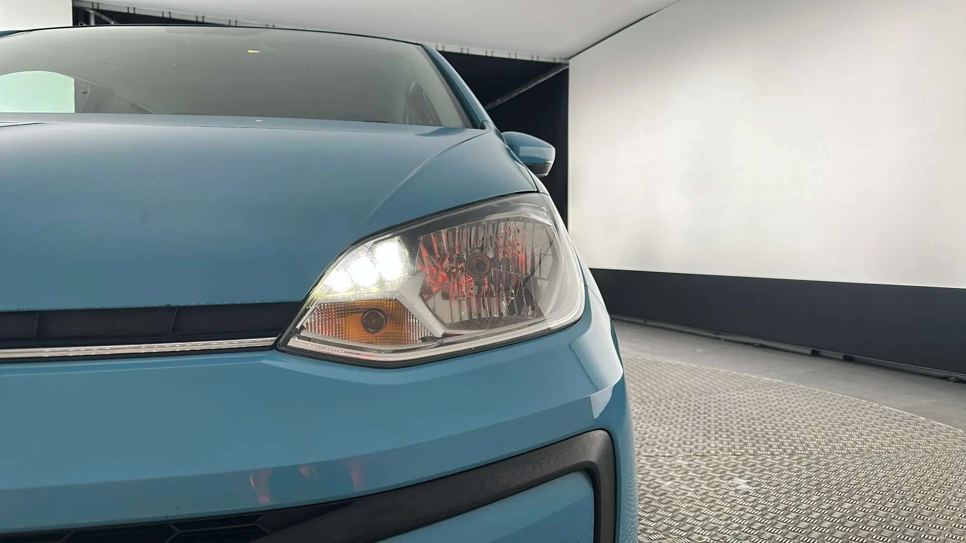 2017 VOLKSWAGEN UP 2017 VOLKSWAGEN UP