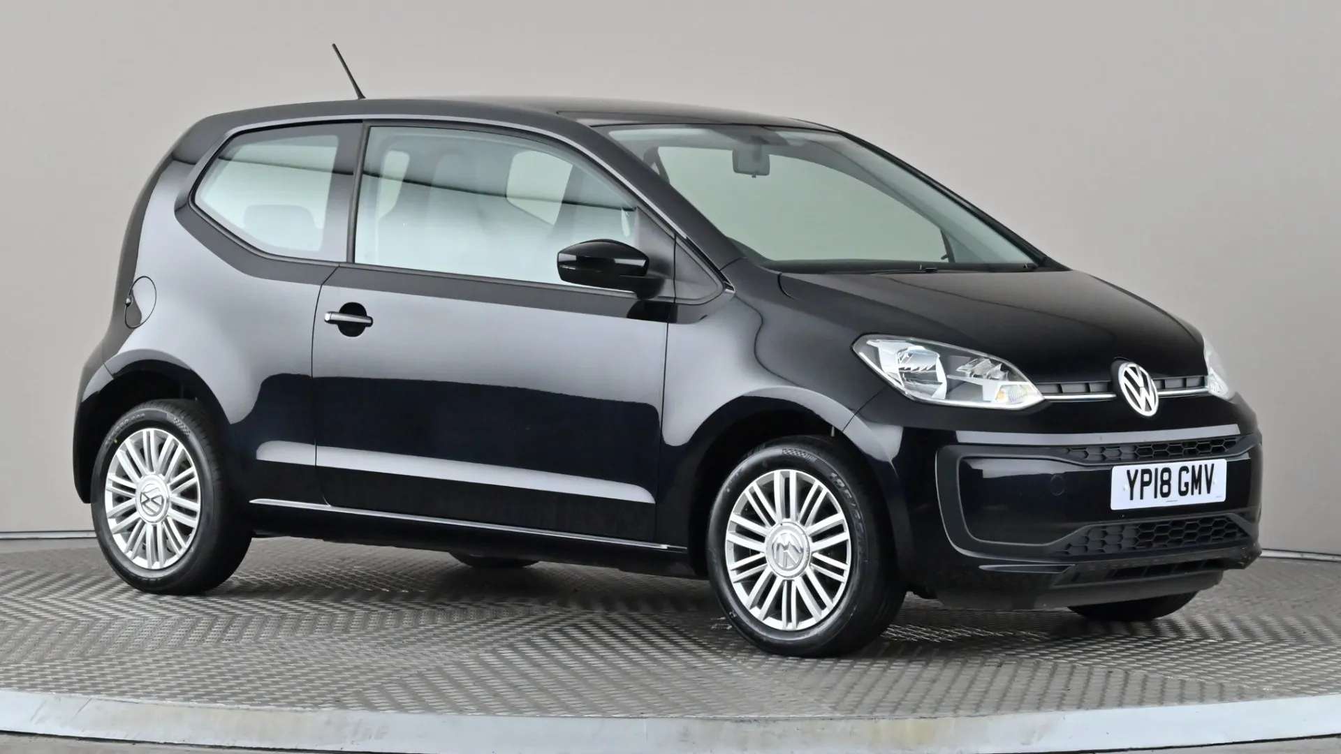 A 2018 VOLKSWAGEN UP 1.0 Move Up A 2018 VOLKSWAGEN UP 1.0 Move Up