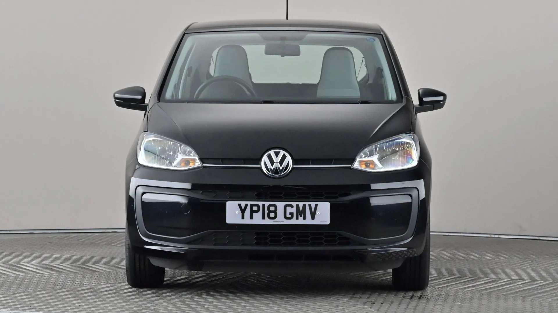 A 2018 VOLKSWAGEN UP 1.0 Move Up A 2018 VOLKSWAGEN UP 1.0 Move Up