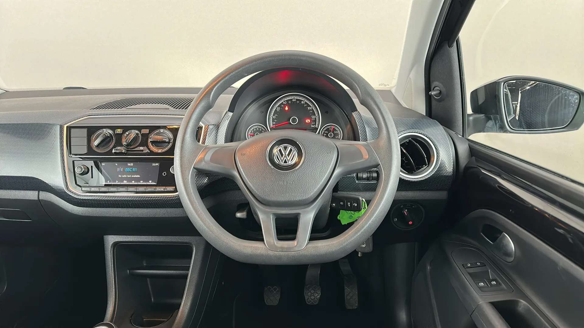 2018 VOLKSWAGEN UP 2018 VOLKSWAGEN UP