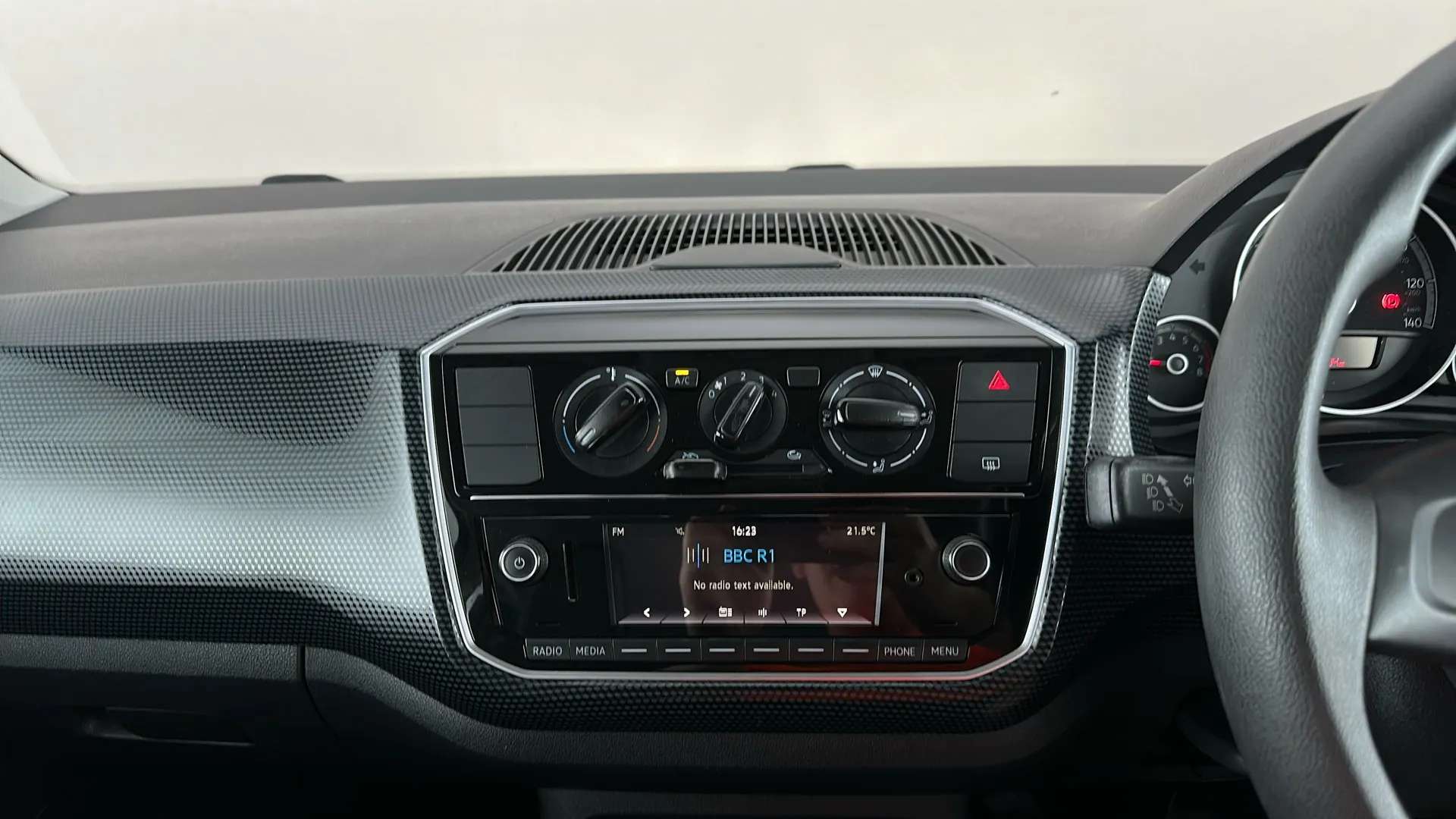 2018 VOLKSWAGEN UP 2018 VOLKSWAGEN UP