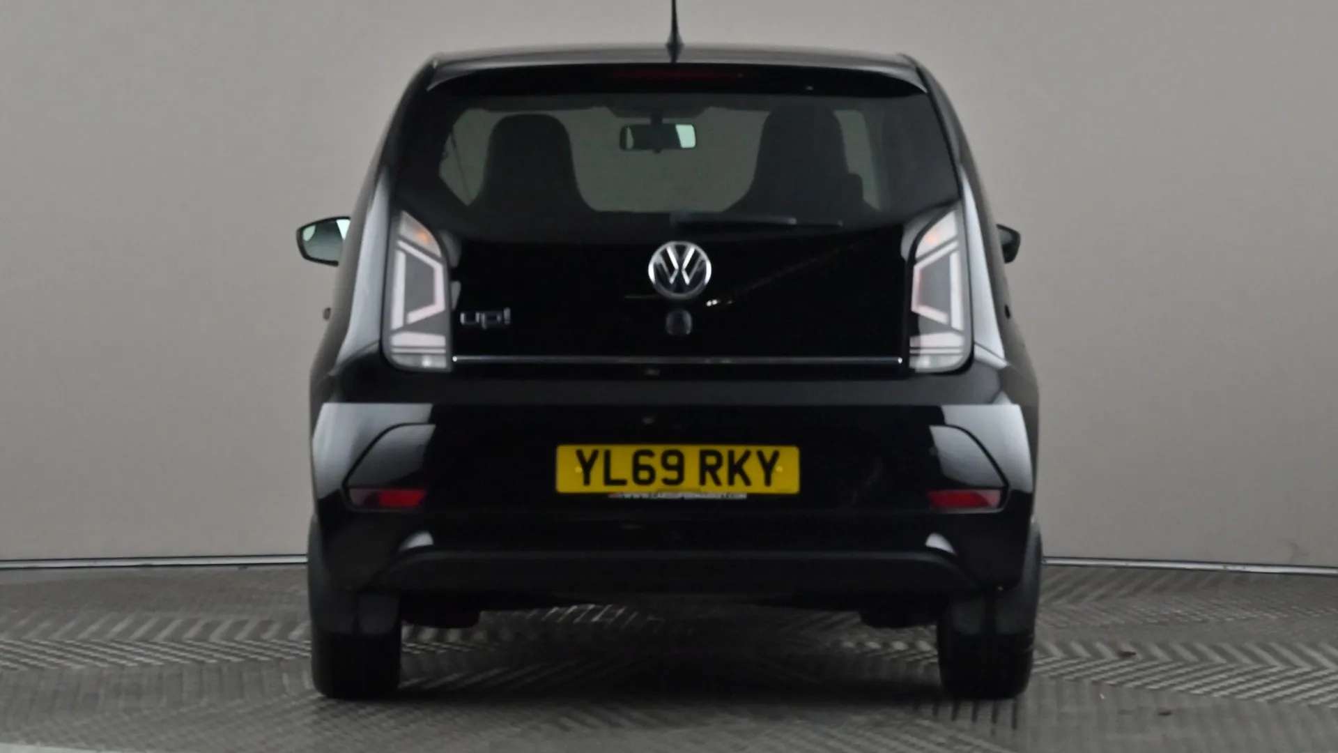 2020 VOLKSWAGEN UP 2020 VOLKSWAGEN UP