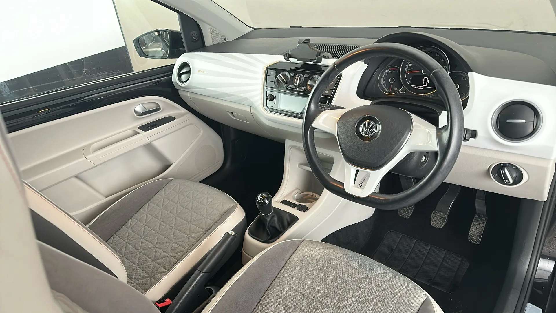 2020 VOLKSWAGEN UP 2020 VOLKSWAGEN UP