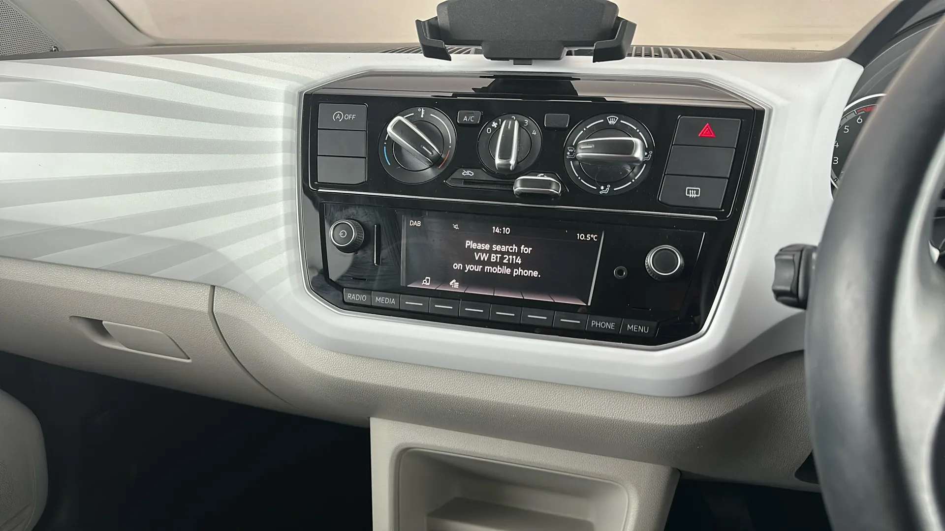 2020 VOLKSWAGEN UP 2020 VOLKSWAGEN UP