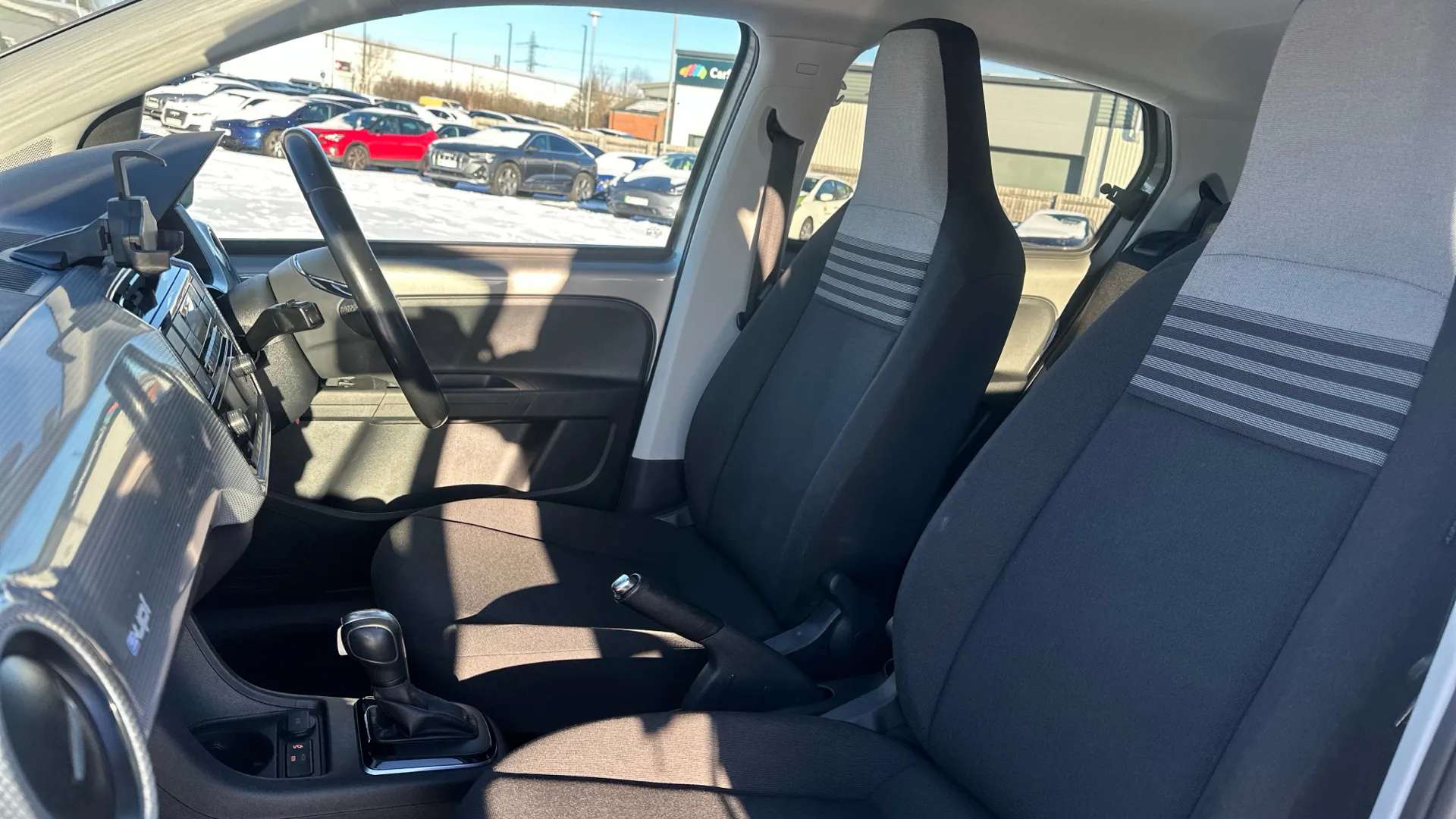 2020 VOLKSWAGEN UP 2020 VOLKSWAGEN UP