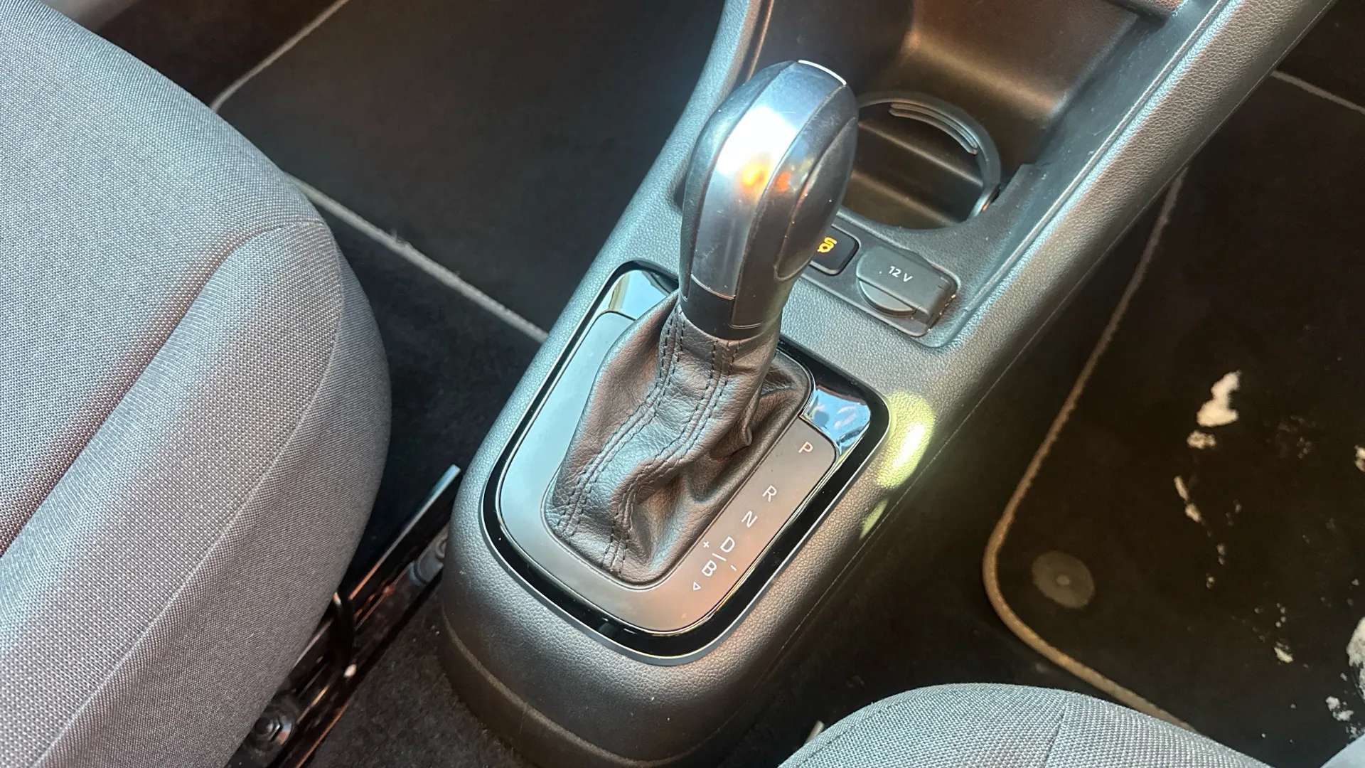 2020 VOLKSWAGEN UP 2020 VOLKSWAGEN UP