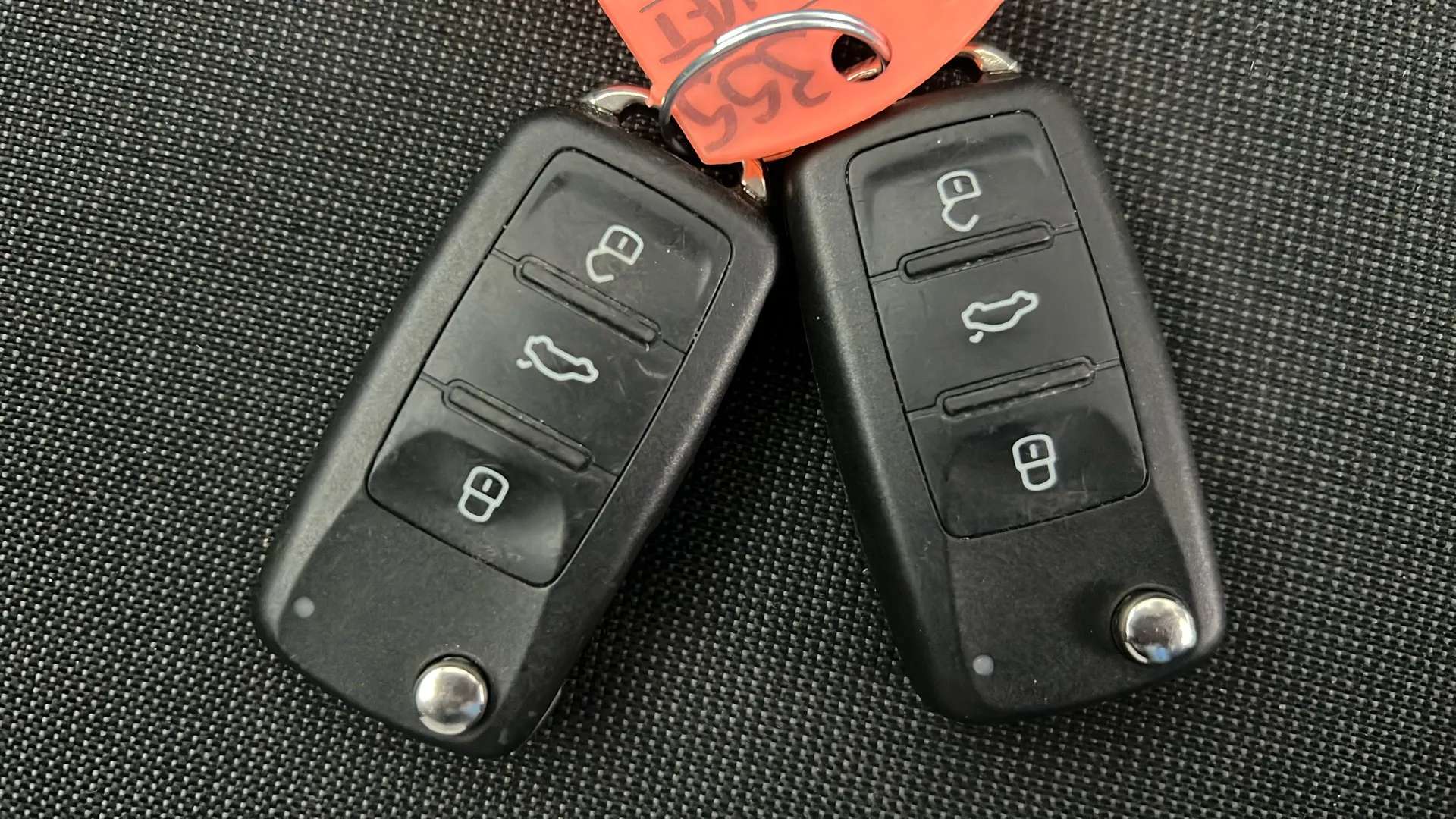 2023 VOLKSWAGEN UP 2023 VOLKSWAGEN UP