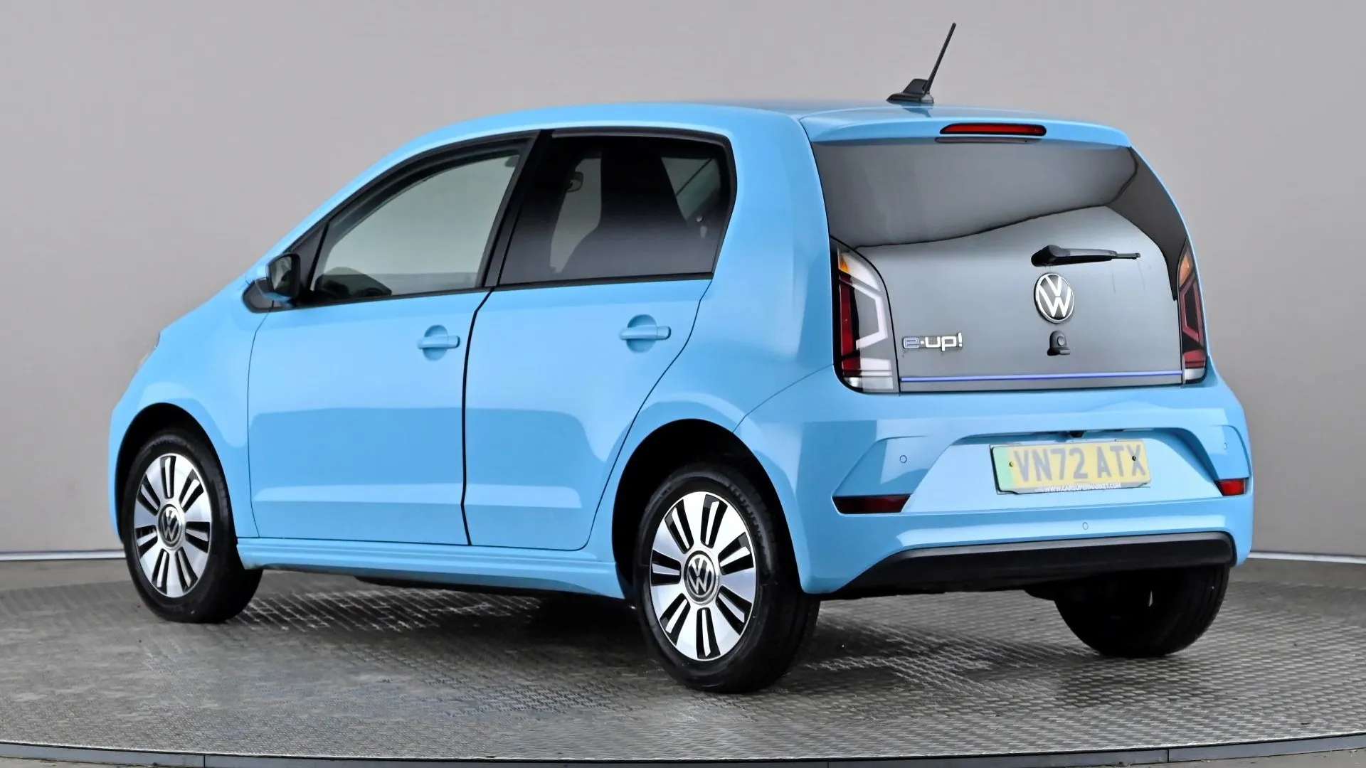 A 2022 VOLKSWAGEN UP 60kW E-Up 32kWh Auto A 2022 VOLKSWAGEN UP 60kW E-Up 32kWh Auto