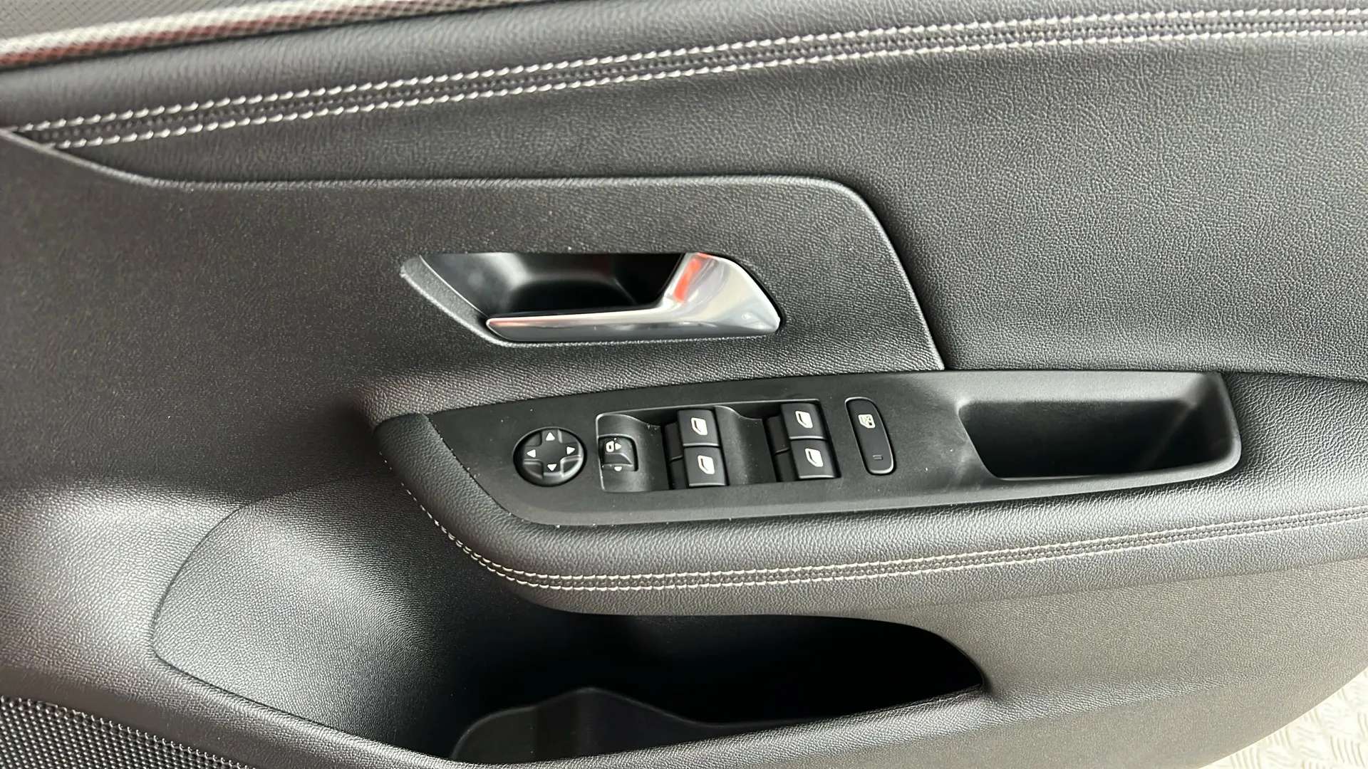 2023 VAUXHALL MOKKA 2023 VAUXHALL MOKKA