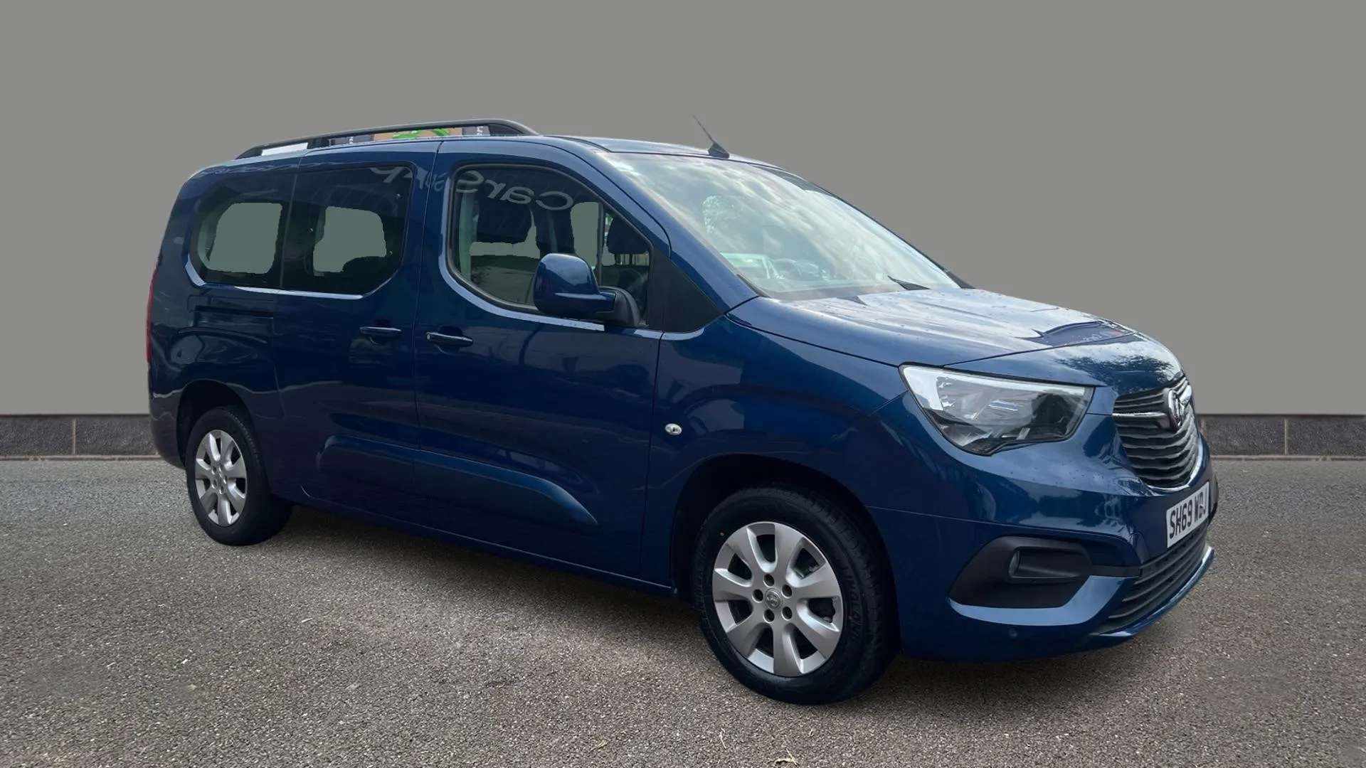 A 2020 VAUXHALL COMBO LIFE 1.2 Turbo Energy XL A 2020 VAUXHALL COMBO LIFE 1.2 Turbo Energy XL