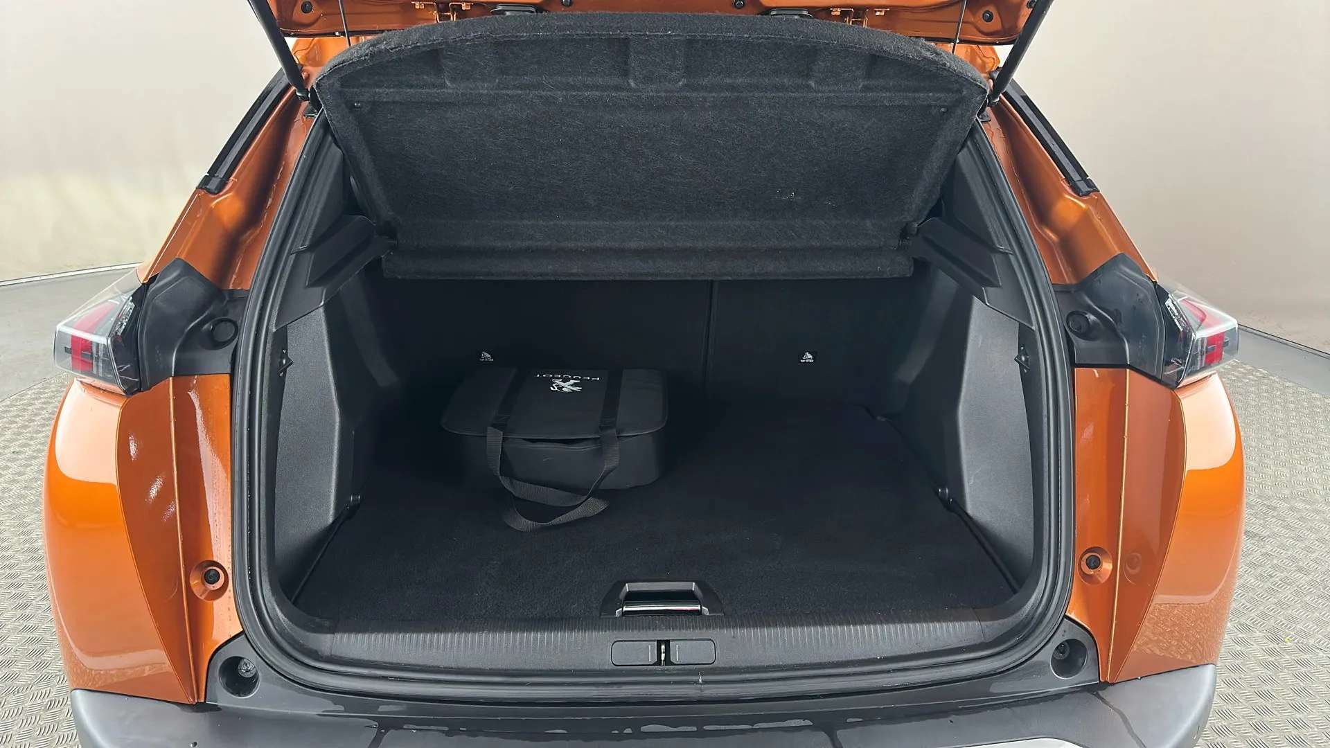 2021 PEUGEOT 2008 2021 PEUGEOT 2008