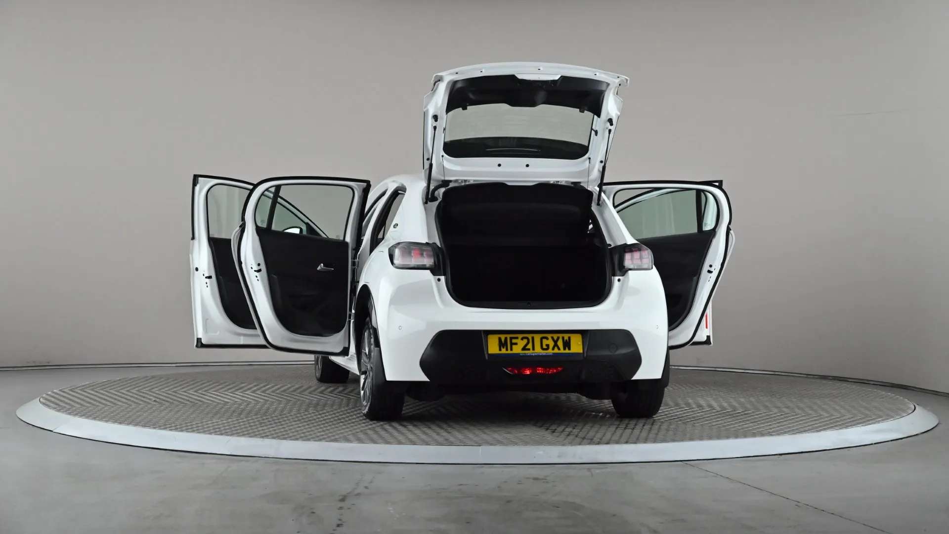 2021 PEUGEOT 208 2021 PEUGEOT 208