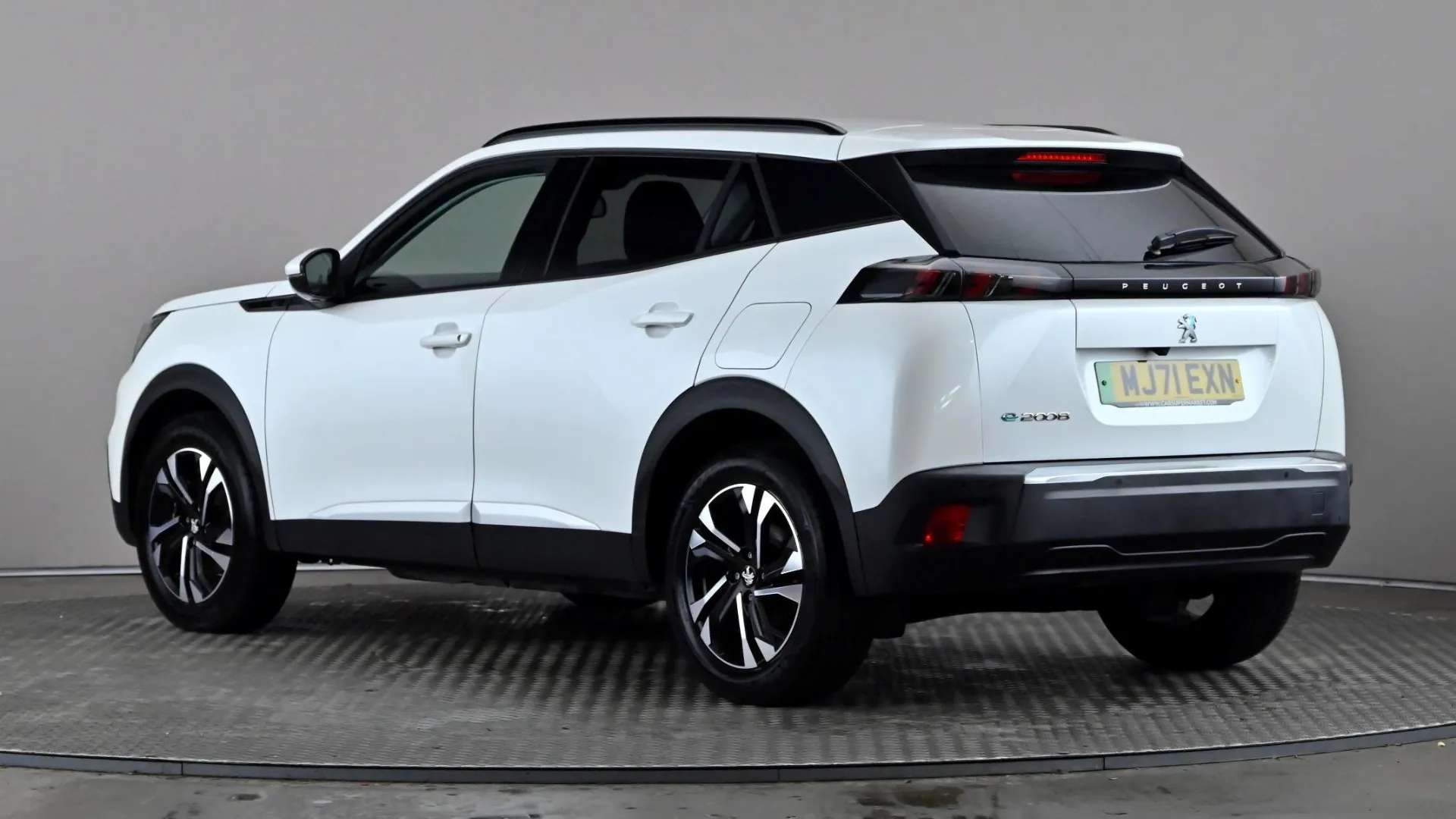 A 2021 PEUGEOT 2008 100kW Allure 50kWh Auto A 2021 PEUGEOT 2008 100kW Allure 50kWh Auto