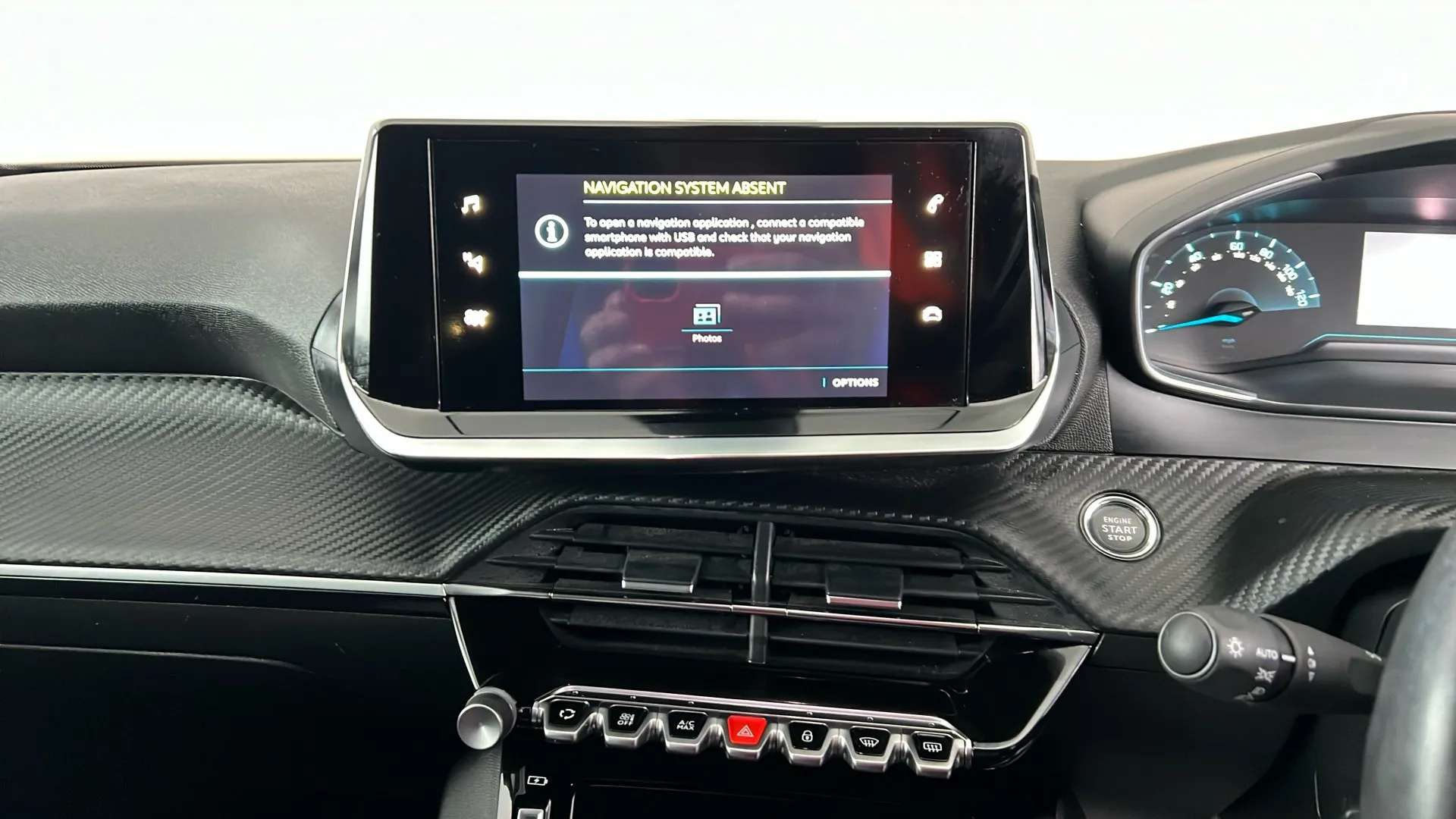 2021 PEUGEOT 2008 2021 PEUGEOT 2008