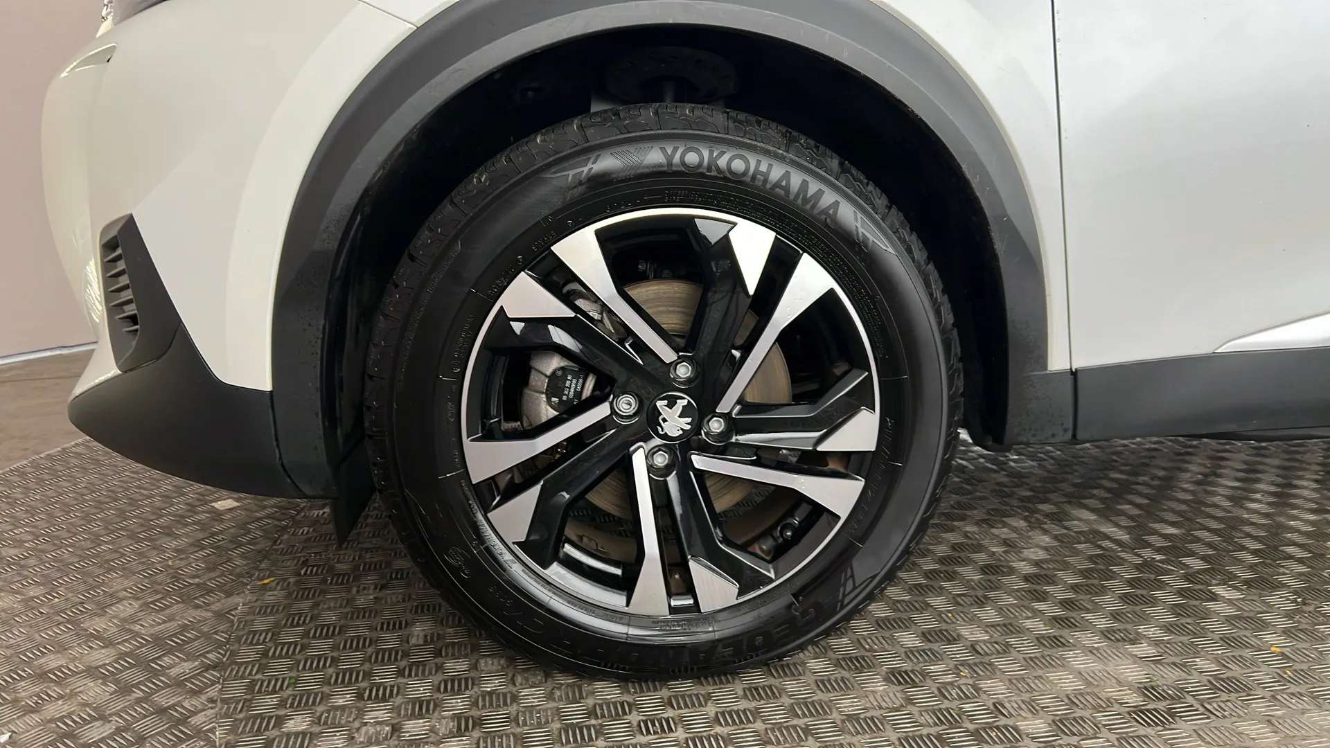 2021 PEUGEOT 2008 2021 PEUGEOT 2008