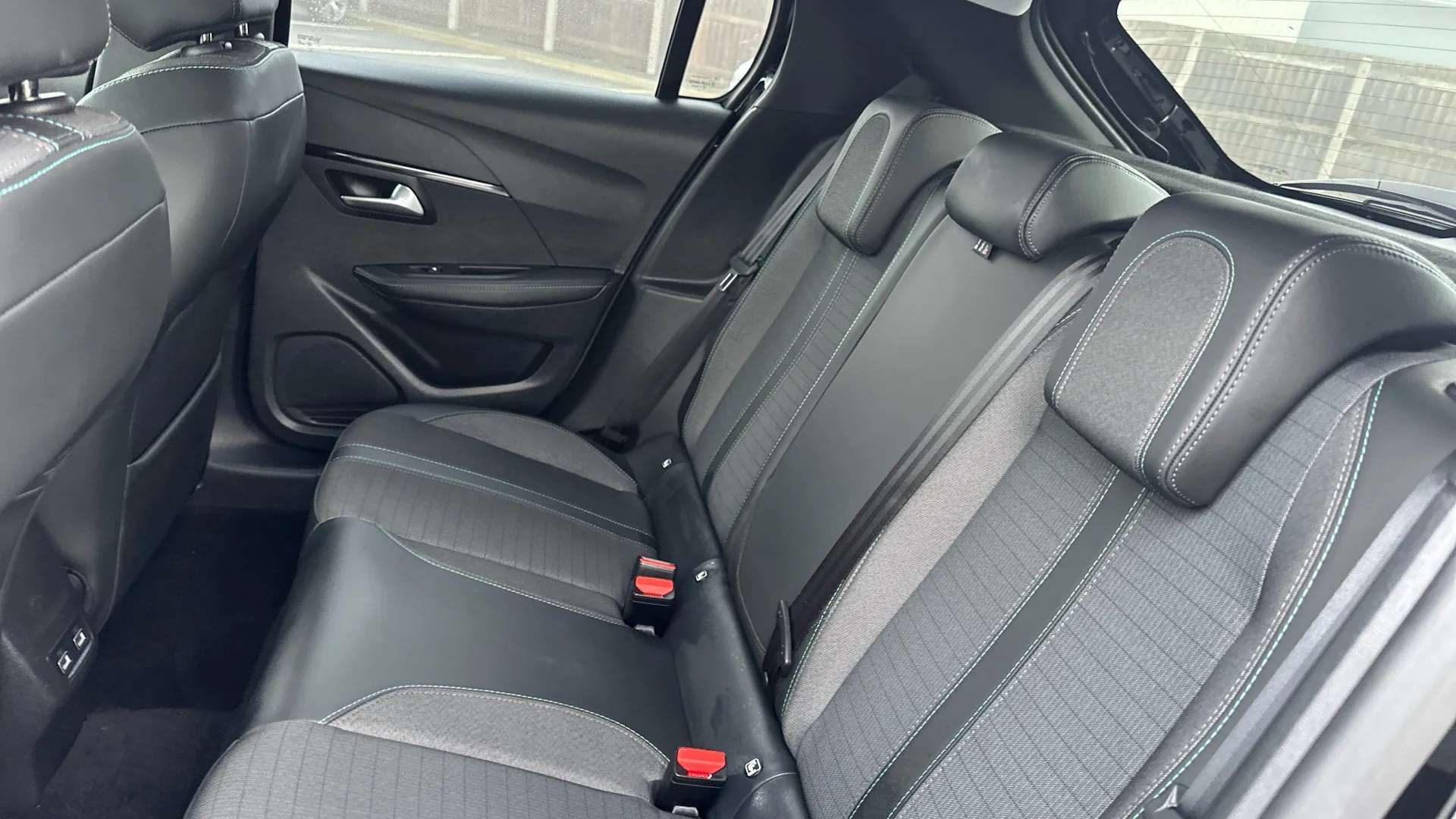 2020 PEUGEOT 208 2020 PEUGEOT 208