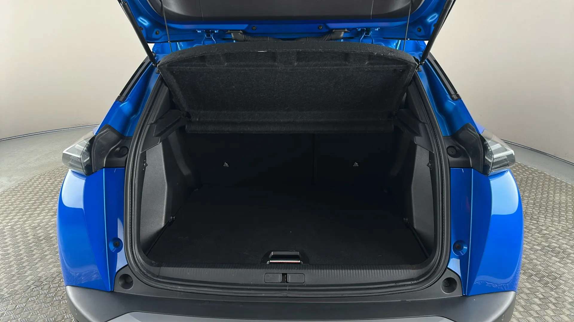 2024 PEUGEOT 2008 2024 PEUGEOT 2008