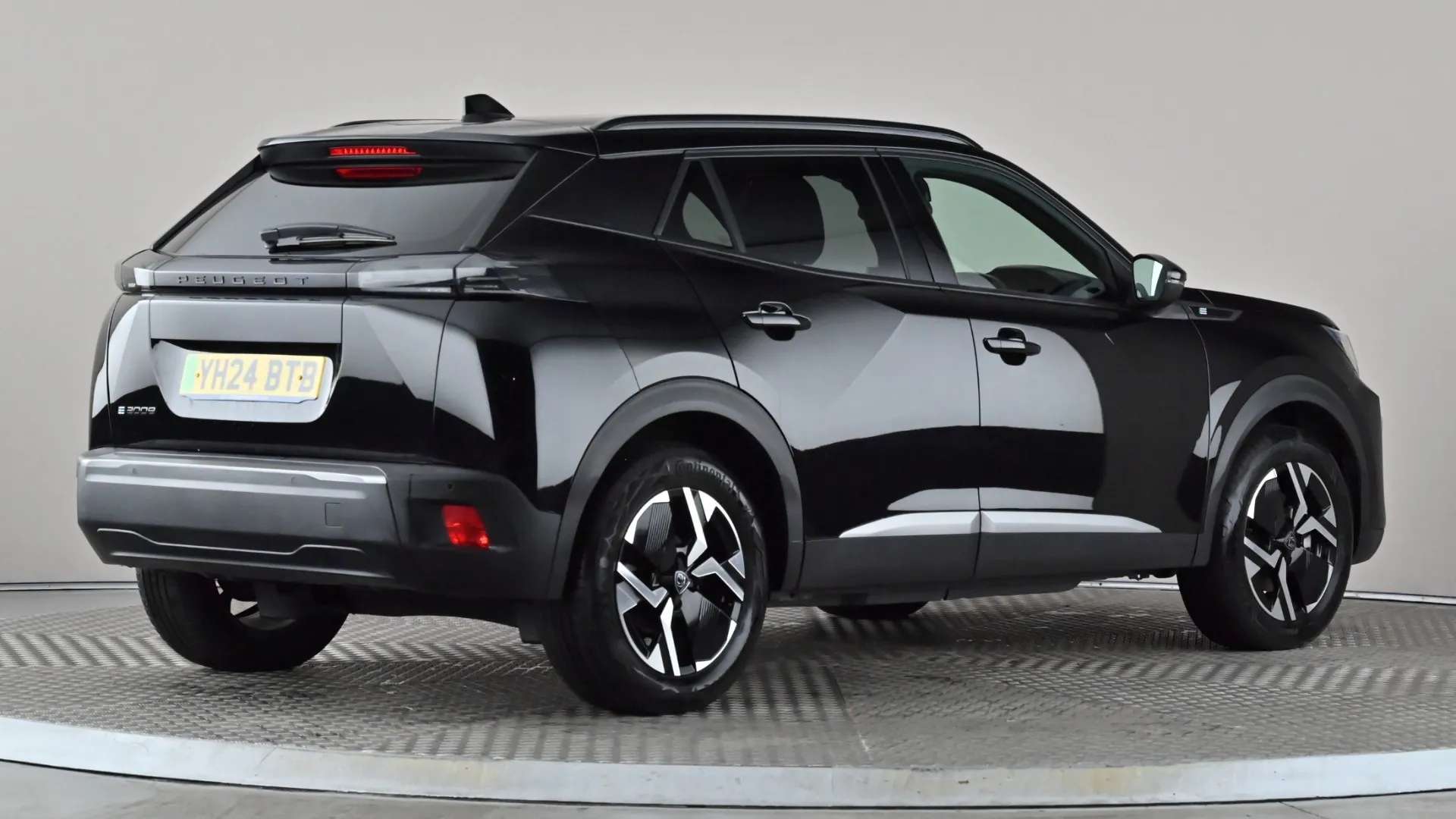 2024 PEUGEOT 2008 2024 PEUGEOT 2008