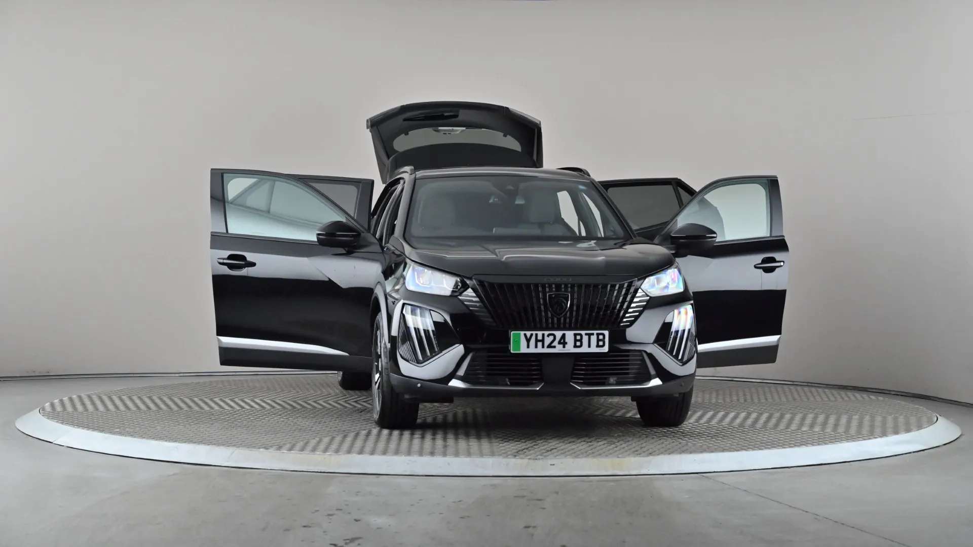 2024 PEUGEOT 2008 2024 PEUGEOT 2008