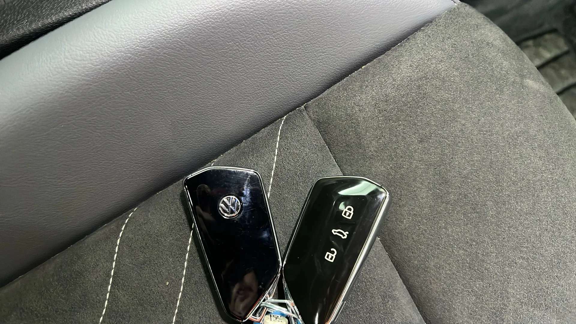 2022 VOLKSWAGEN ID.4 2022 VOLKSWAGEN ID.4