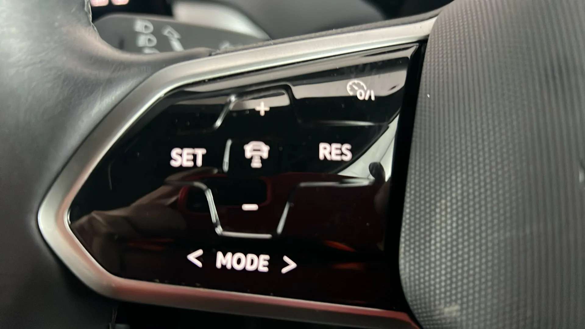 2023 VOLKSWAGEN ID.4 2023 VOLKSWAGEN ID.4