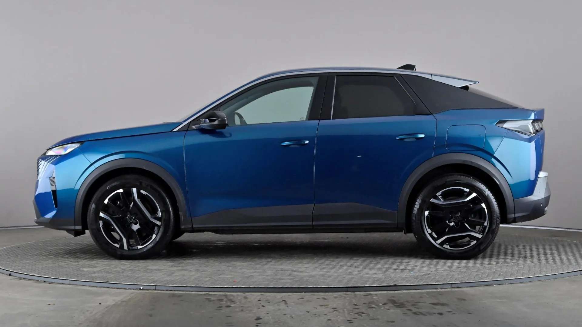 A 2024 PEUGEOT 3008 157kW Allure 73kWh Auto A 2024 PEUGEOT 3008 157kW Allure 73kWh Auto