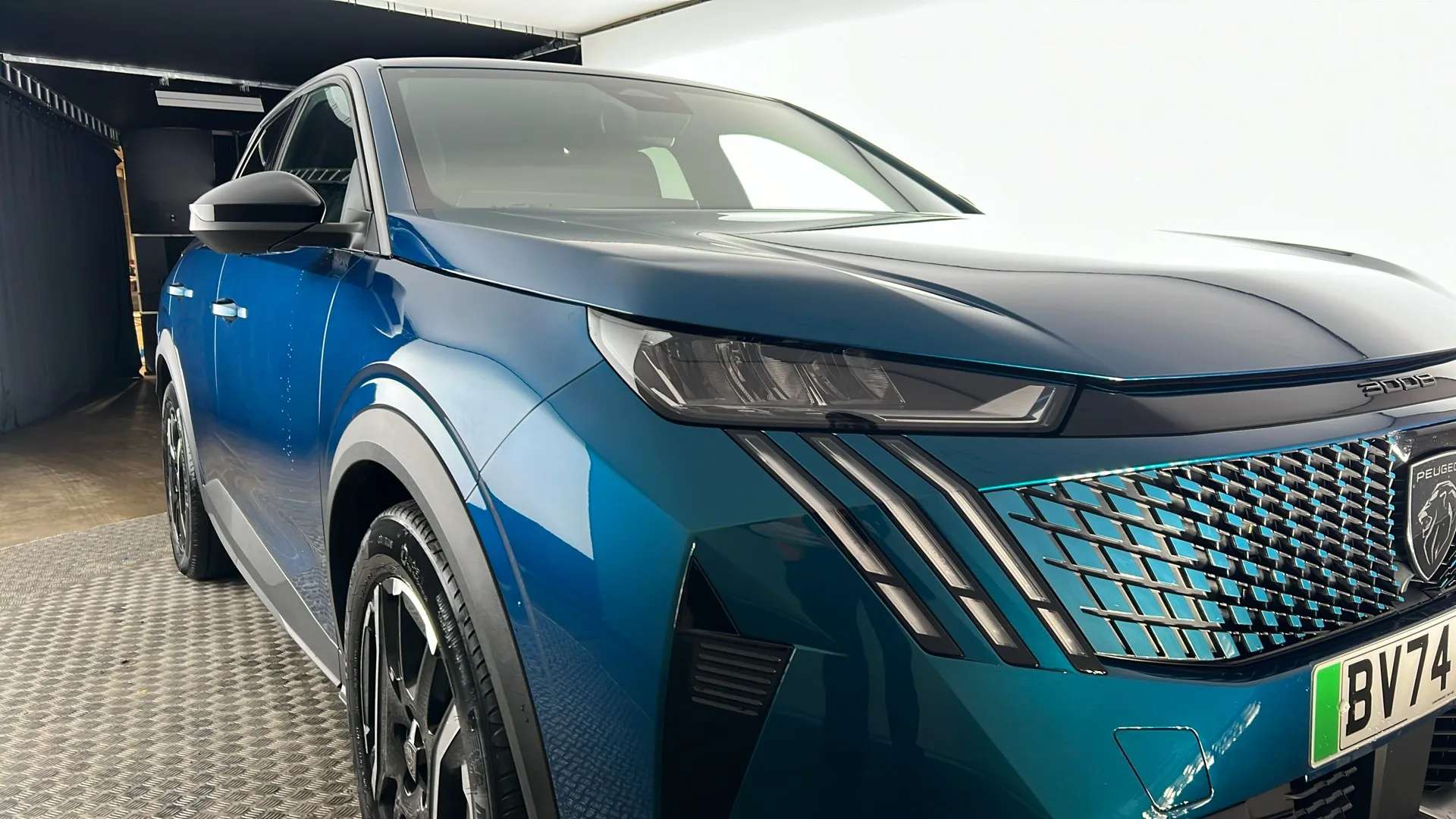 2024 PEUGEOT 3008 2024 PEUGEOT 3008