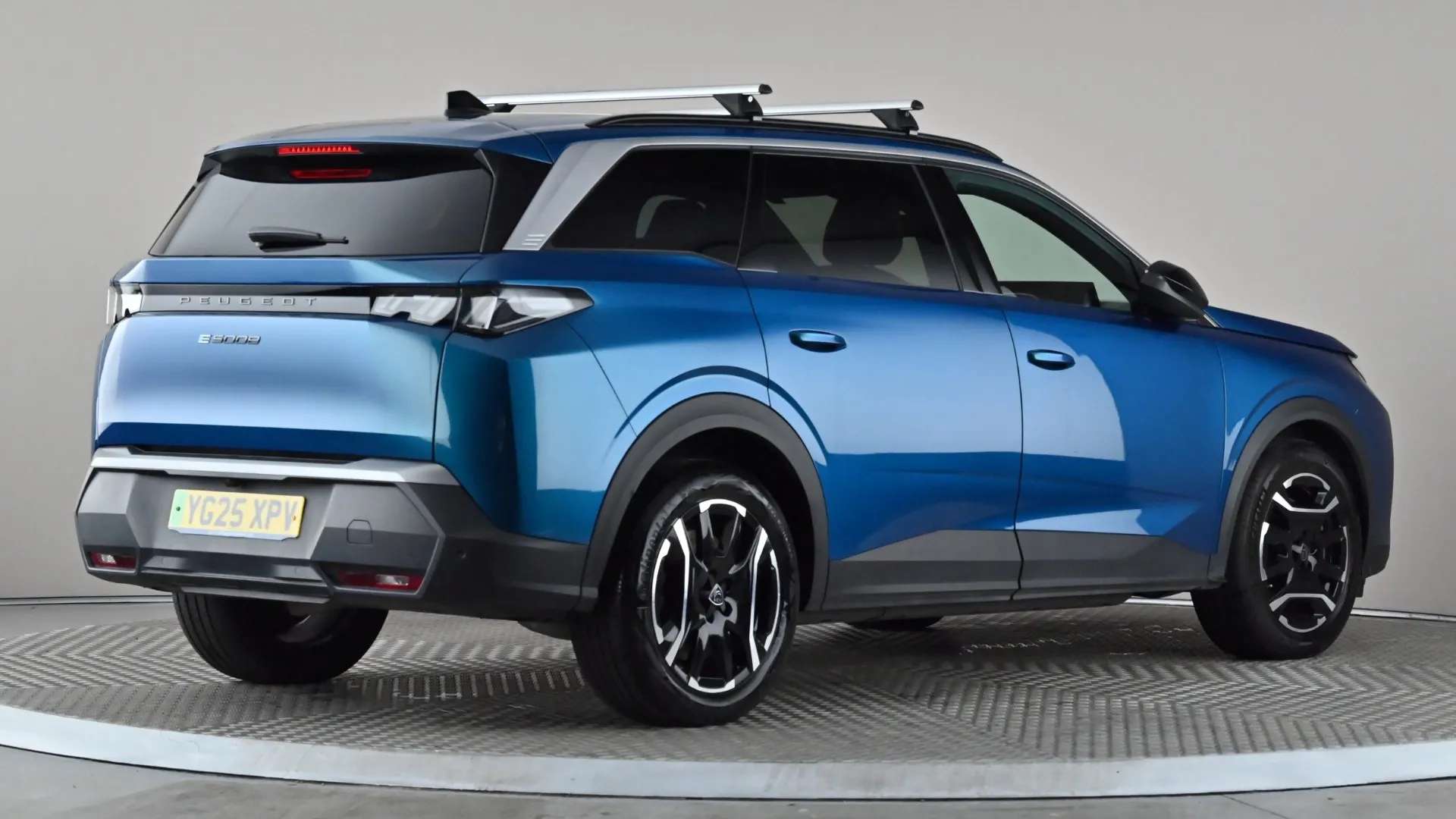 2025 PEUGEOT 5008 2025 PEUGEOT 5008