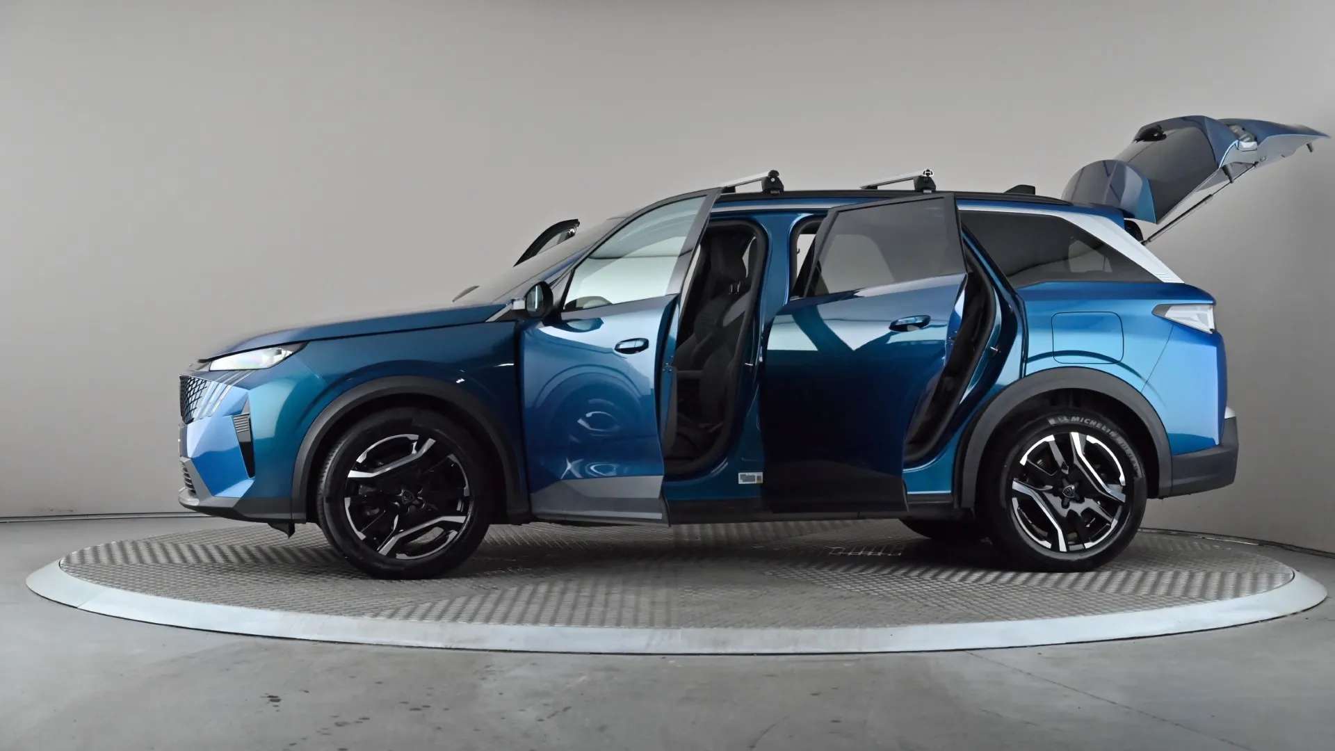 2025 PEUGEOT 5008 2025 PEUGEOT 5008