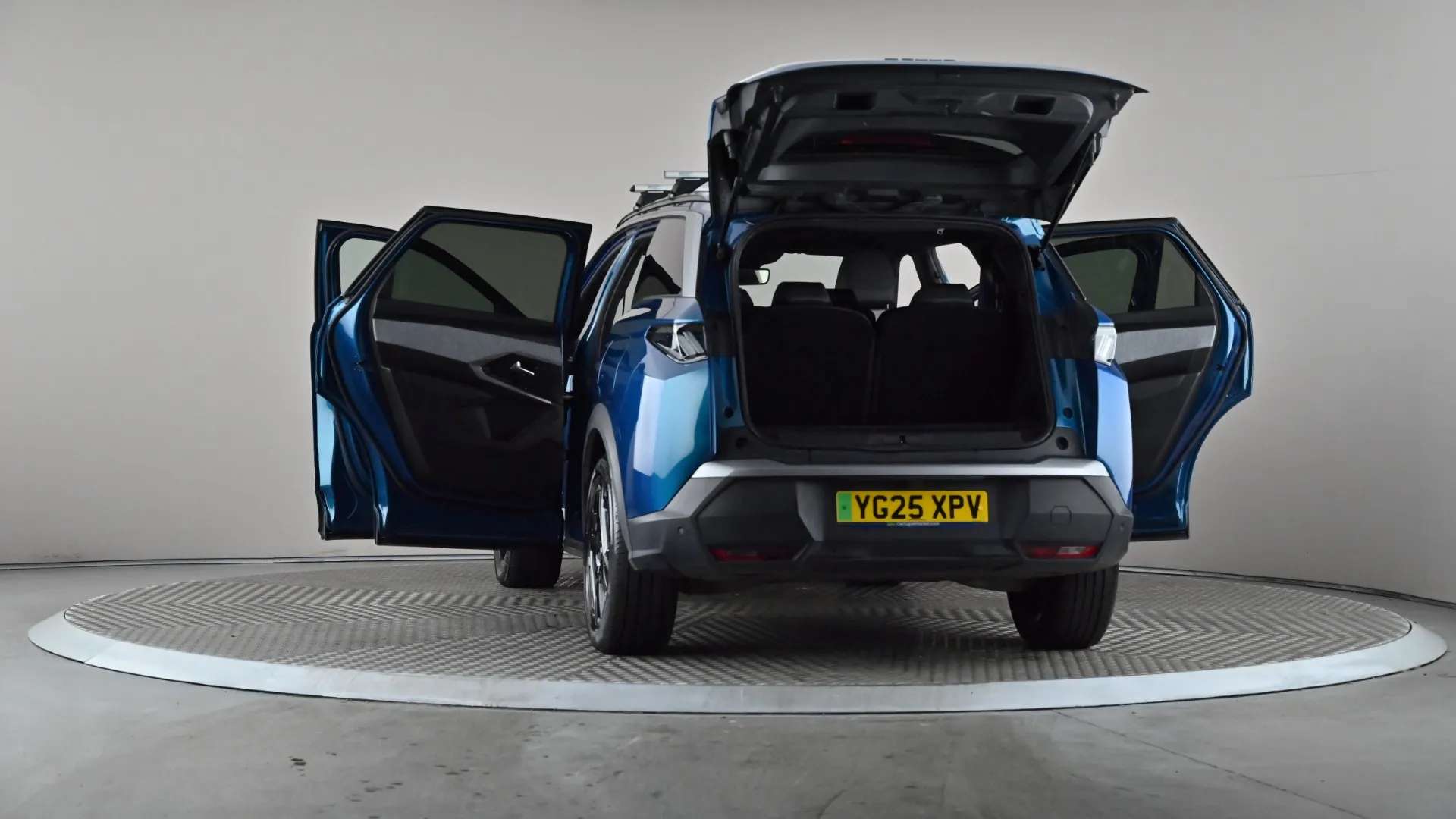 2025 PEUGEOT 5008 2025 PEUGEOT 5008