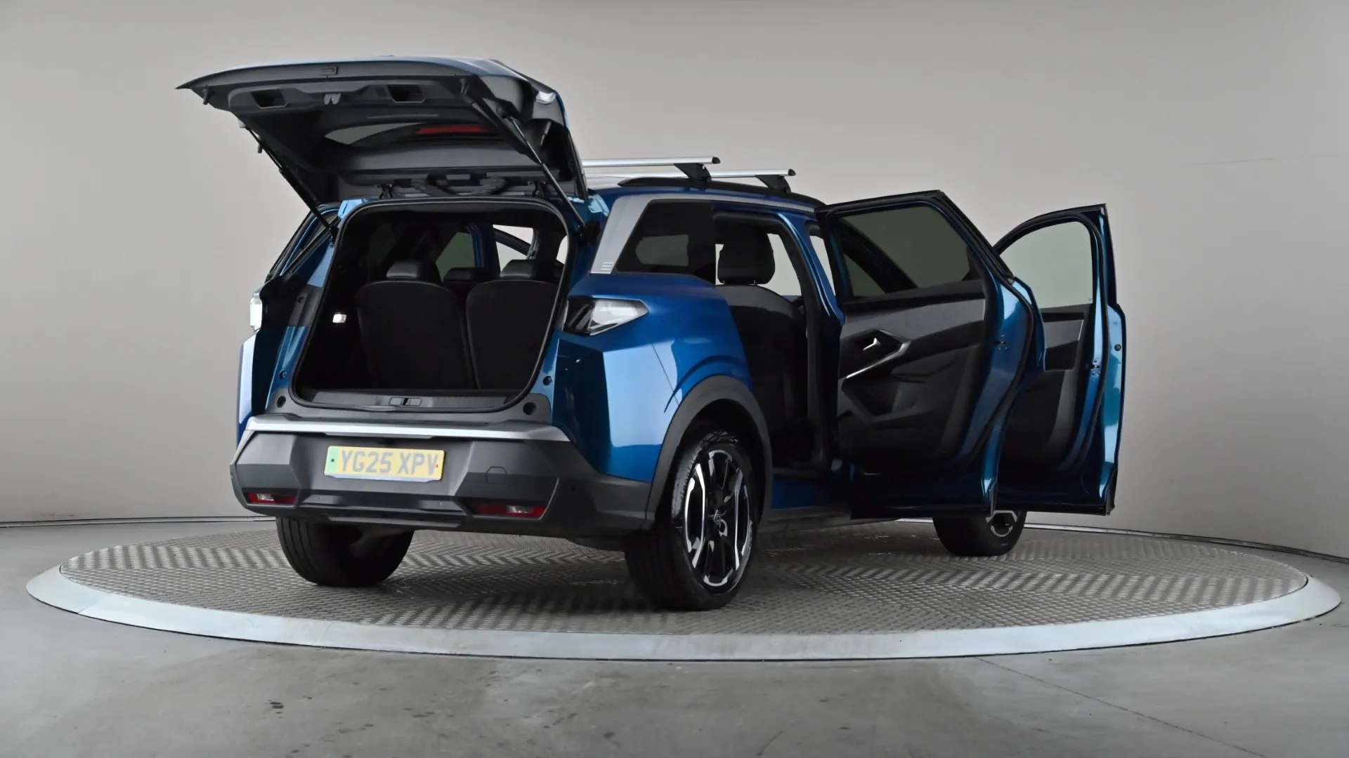 2025 PEUGEOT 5008 2025 PEUGEOT 5008