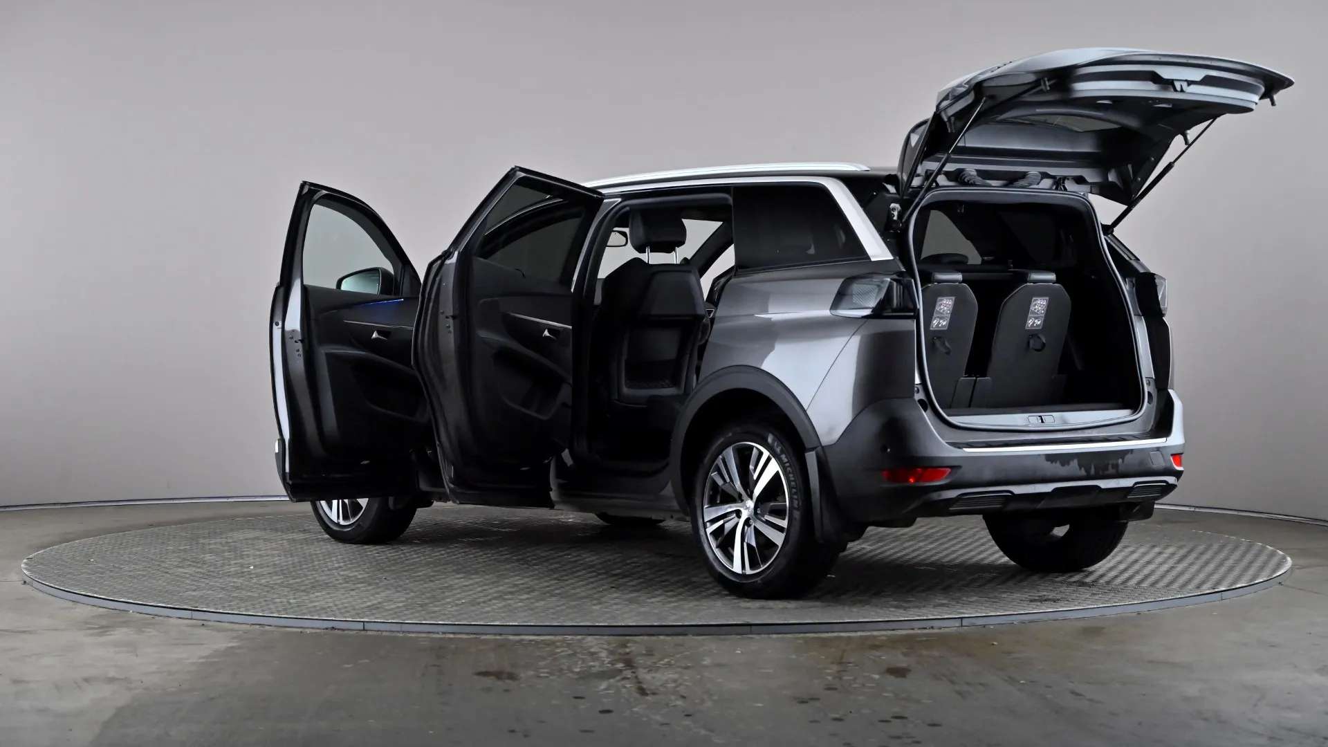 2023 PEUGEOT 5008 2023 PEUGEOT 5008