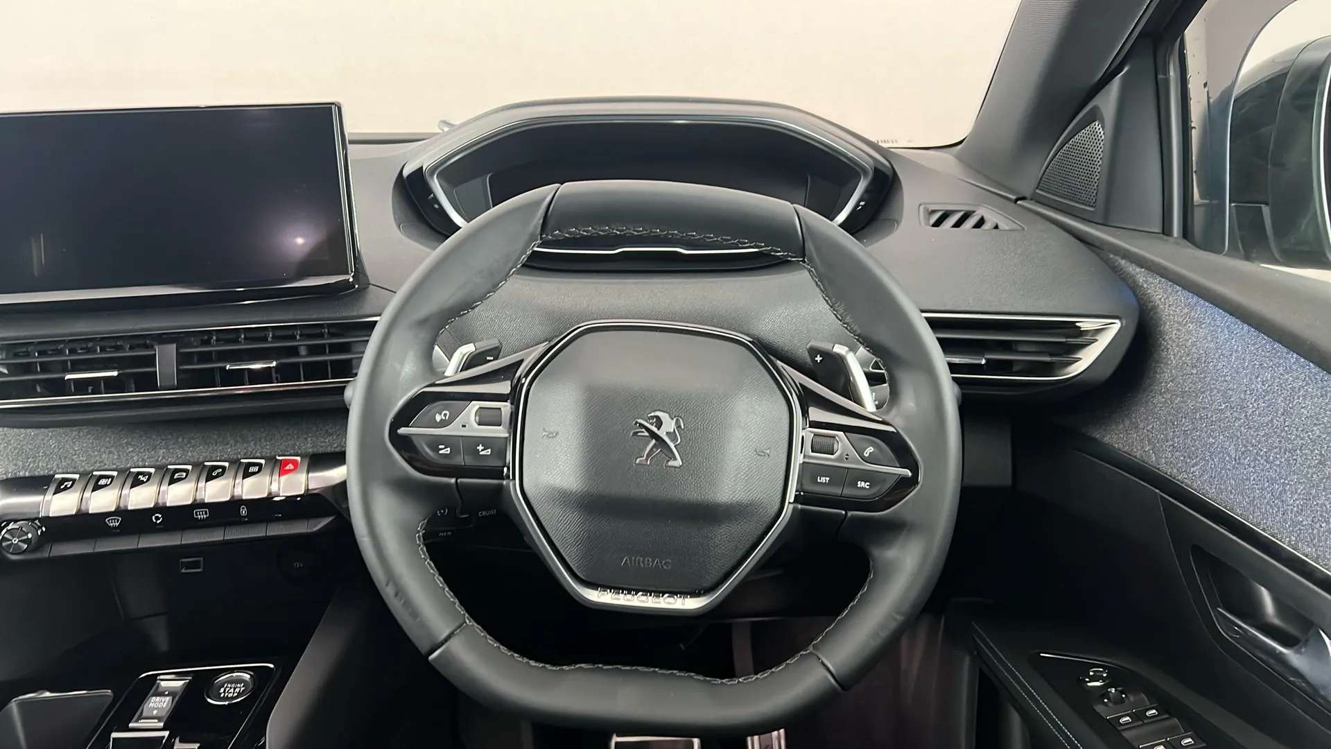 2023 PEUGEOT 5008 2023 PEUGEOT 5008