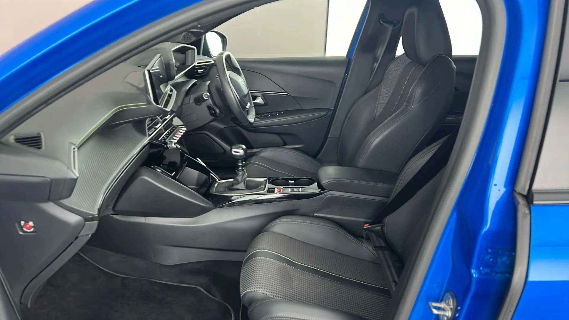 2022 PEUGEOT 208 2022 PEUGEOT 208